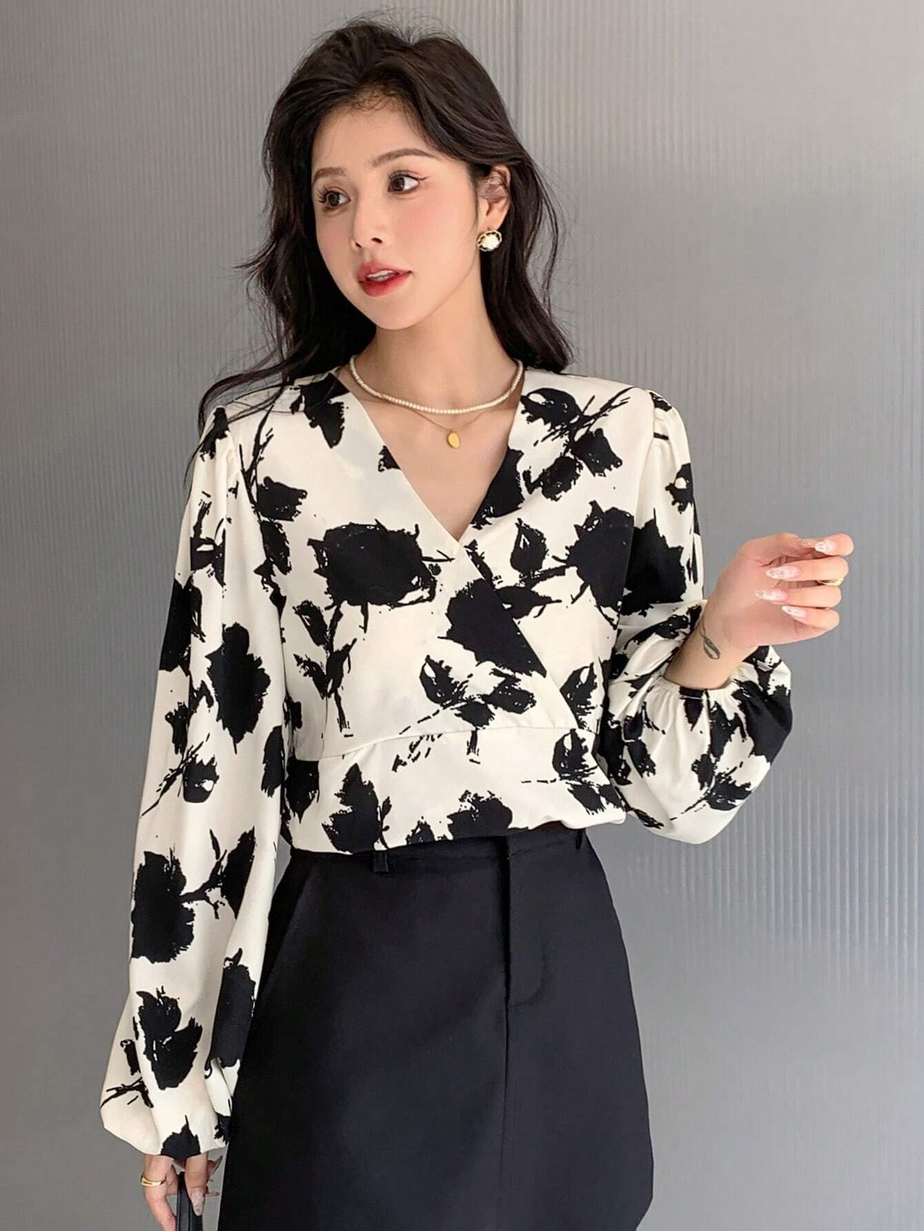 Buy SHEIN DAZY Floral Print Surplice Neck Lantern Sleeve Blouse in Pakistan