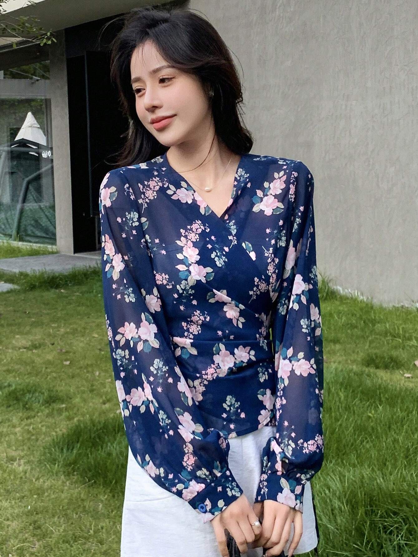 Buy SHEIN DAZY Floral Print Surplice Neck Lantern Sleeve Blouse in Pakistan