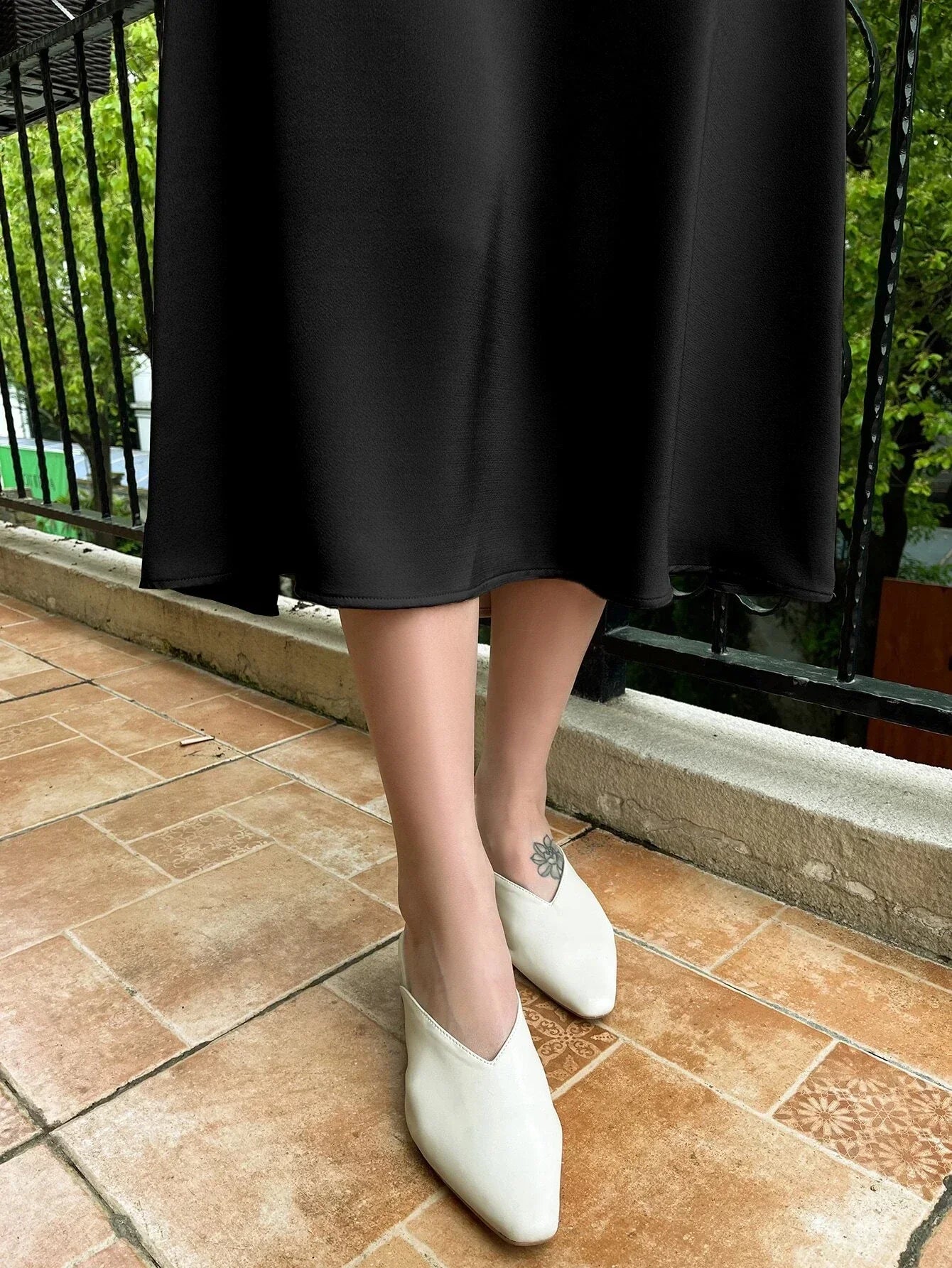 Buy SHEIN DAZY High Waist Solid A-line Skirt in Pakistan