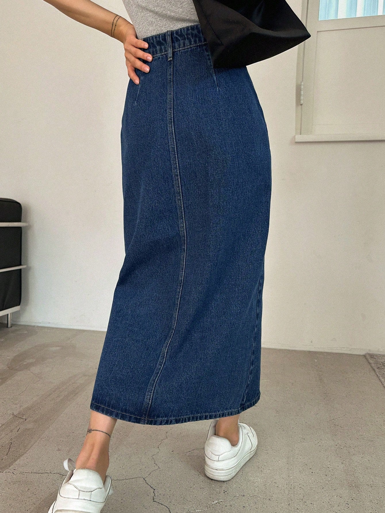 Buy SHEIN DAZY High Waist Split Thigh Denim Skirt in Pakistan