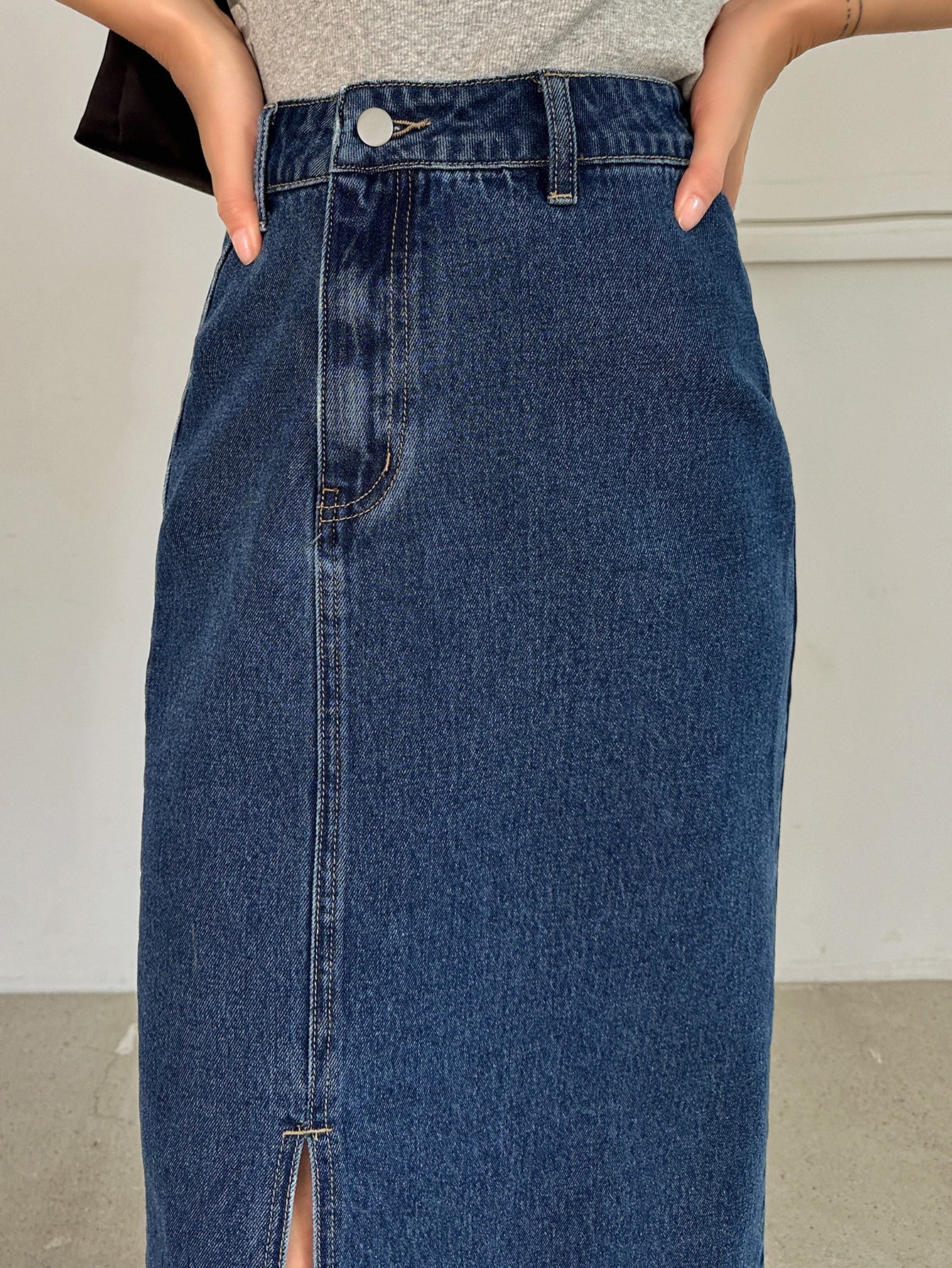 Buy SHEIN DAZY High Waist Split Thigh Denim Skirt in Pakistan