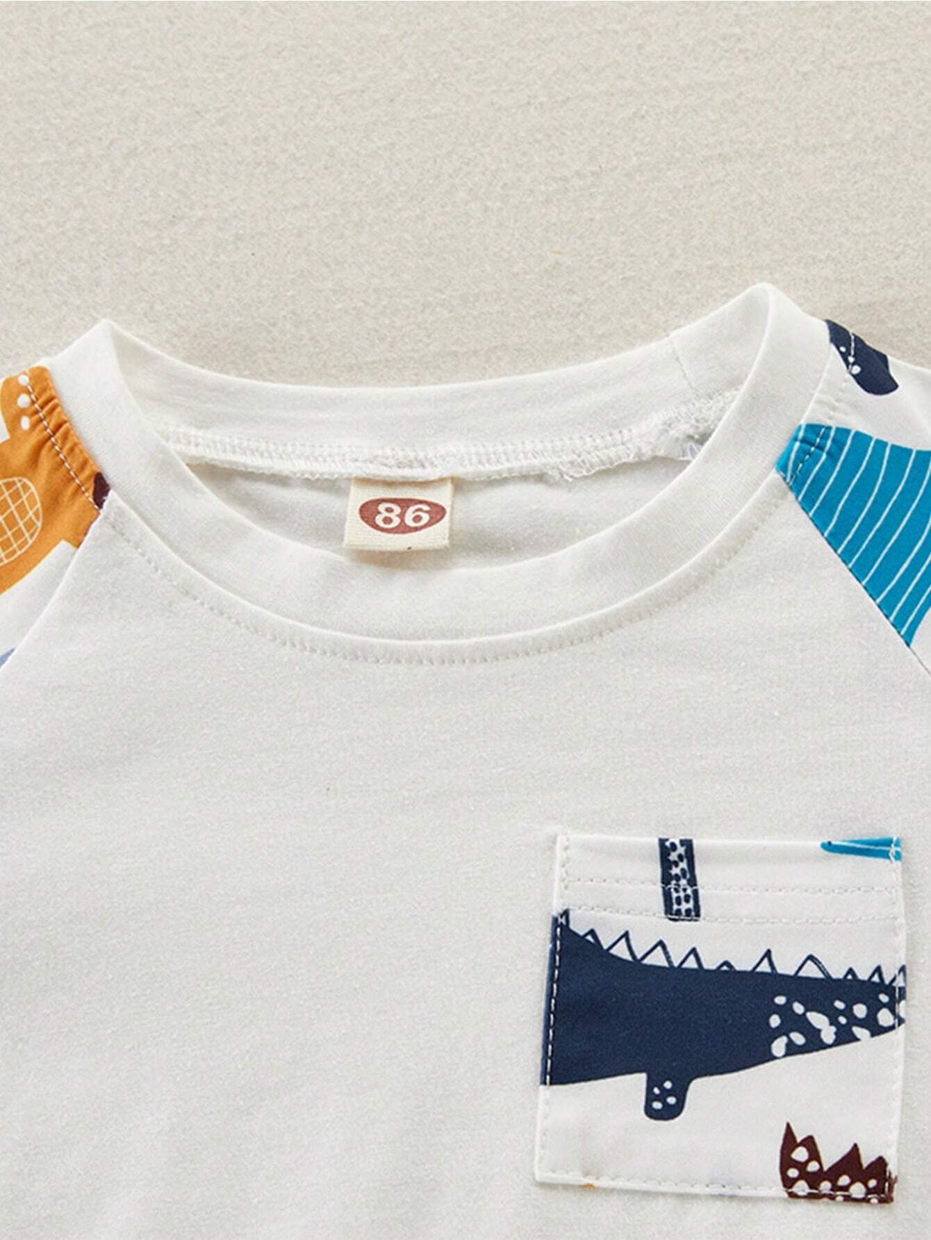 Buy SHEIN Fashionable 2pcs Baby Boys' Hoodie And Printed Pants Set in Pakistan