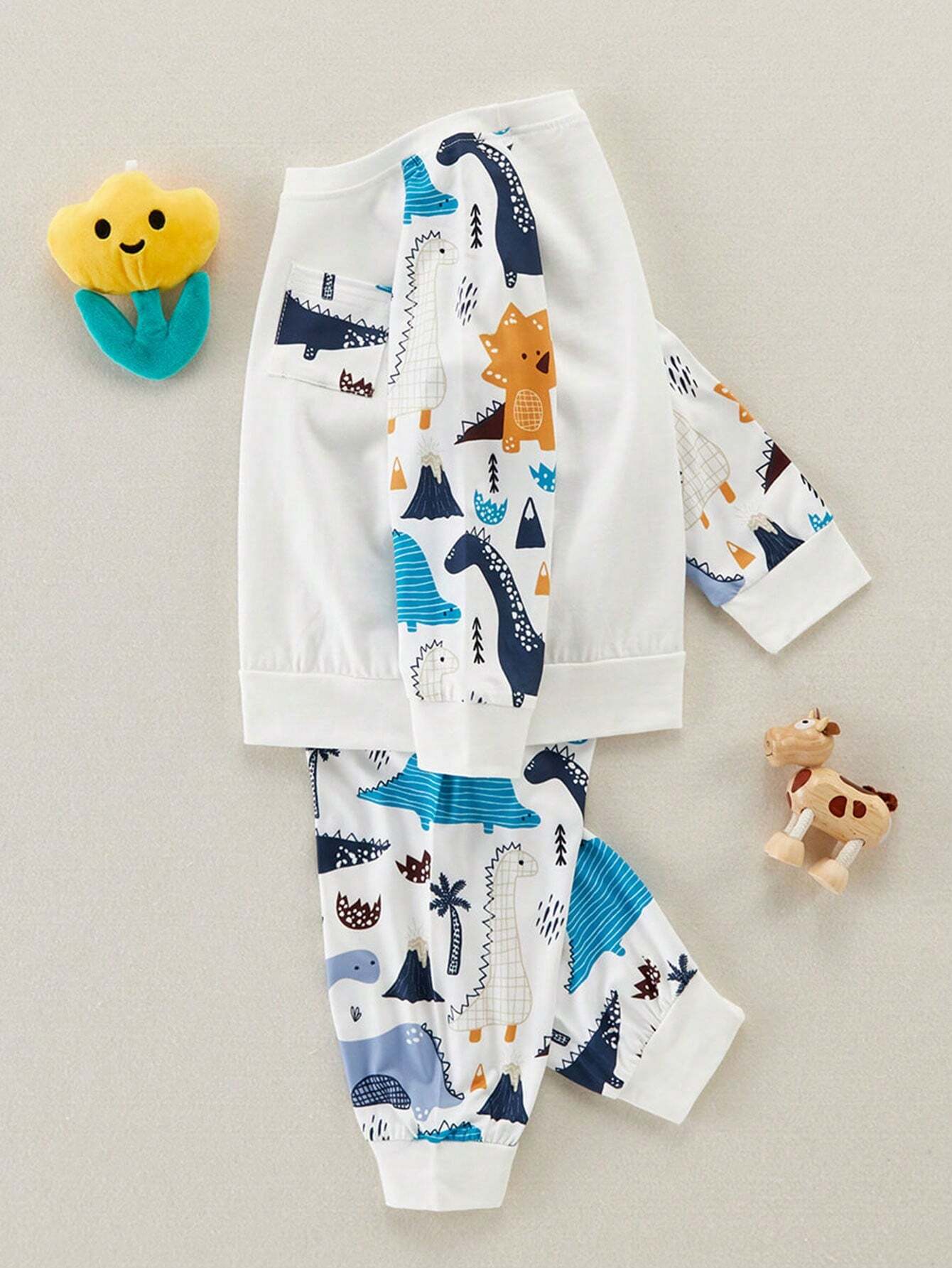 Buy SHEIN Fashionable 2pcs Baby Boys' Hoodie And Printed Pants Set in Pakistan