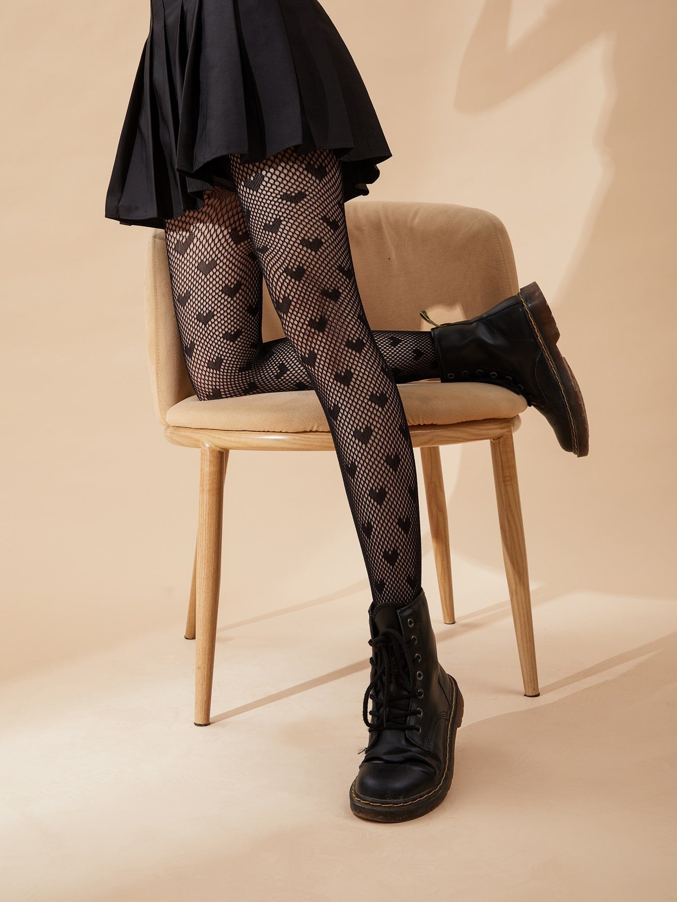 Buy SHEIN Heart Pattern Fishnet Black Tights For Women in Pakistan