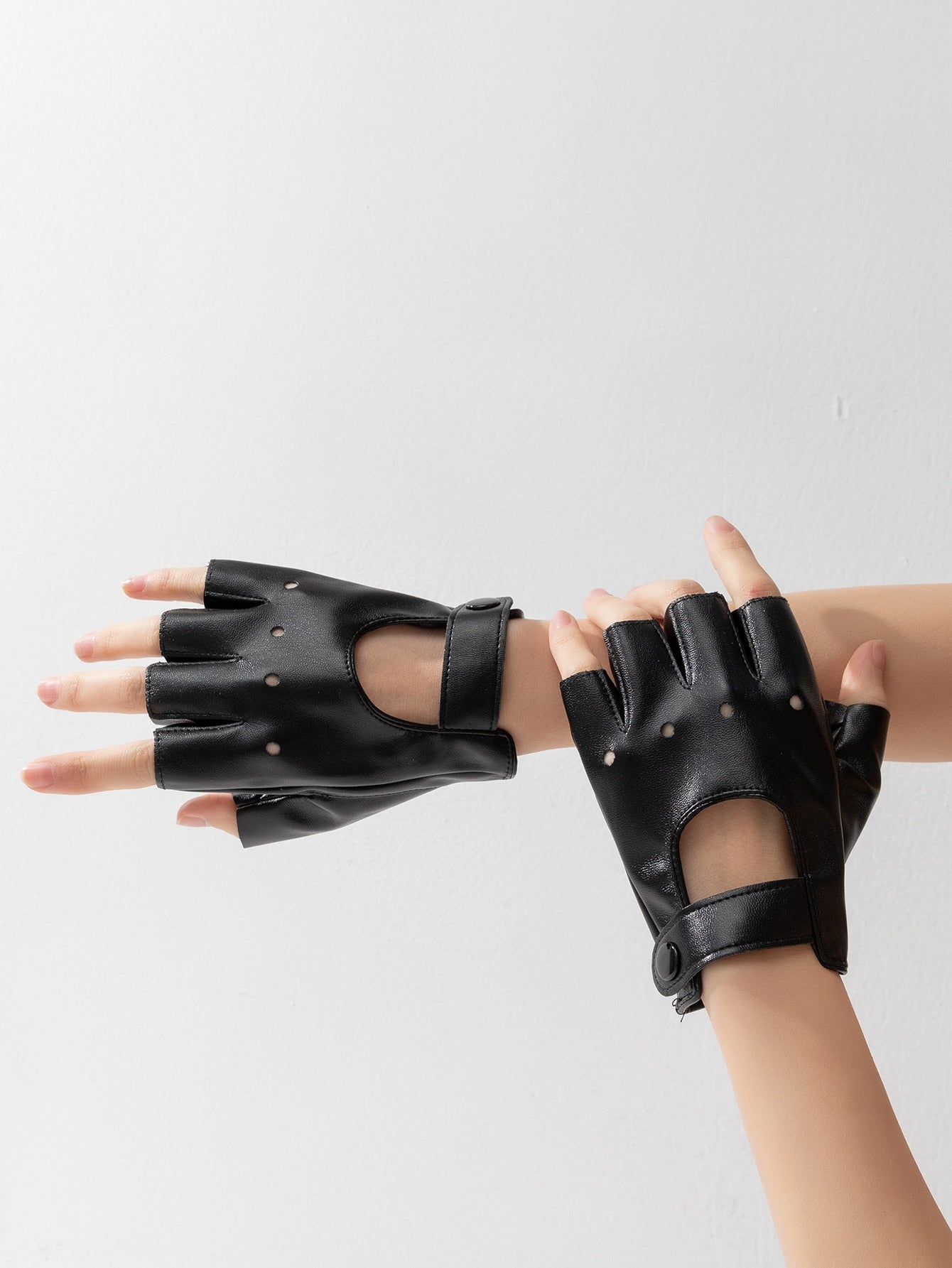 Buy SHEIN Hollow Out Fingerless Gloves in Pakistan