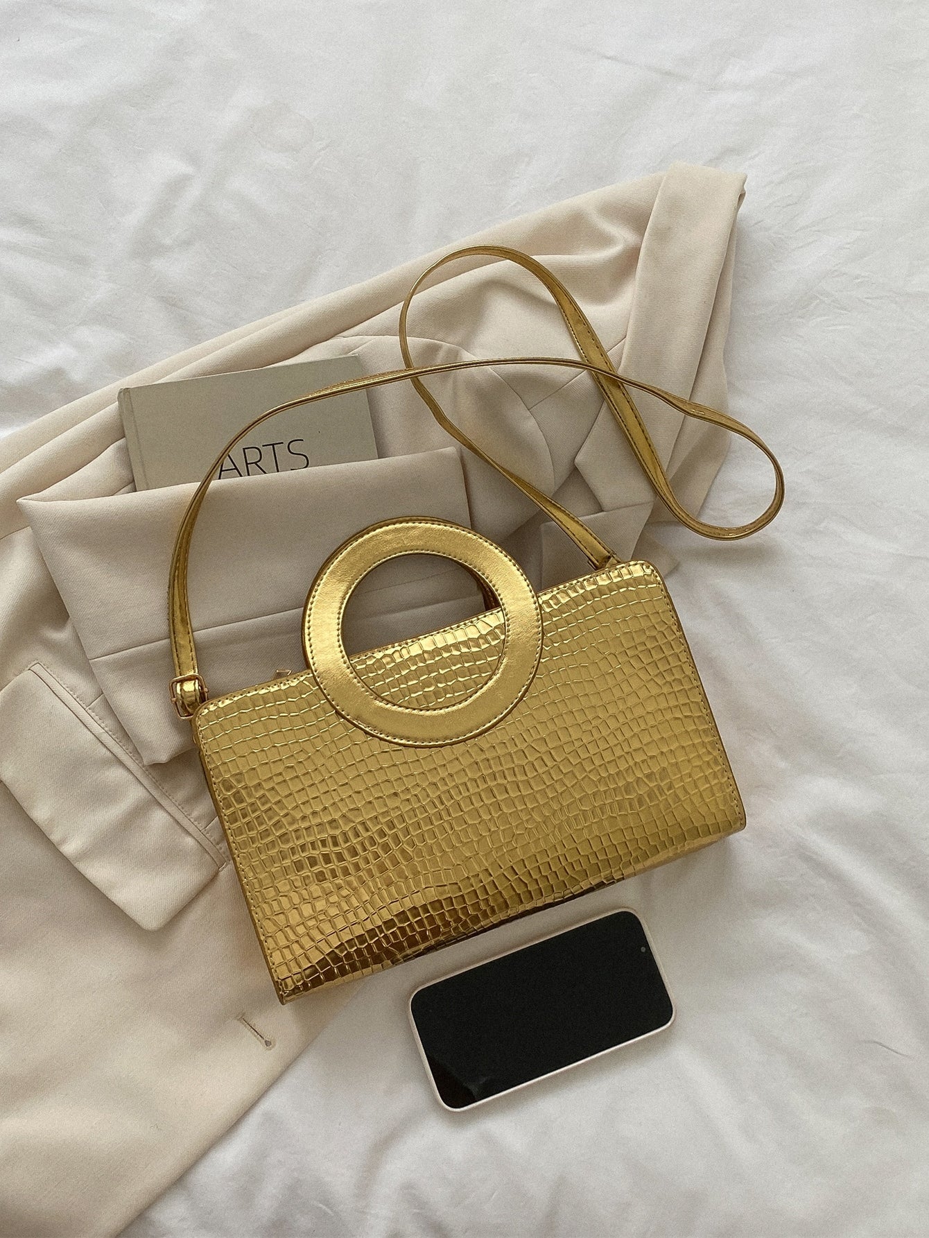 Buy SHEIN Lightweight,Business Casual Metallic Crocodile Embossed Top Ring Square Bag in Pakistan