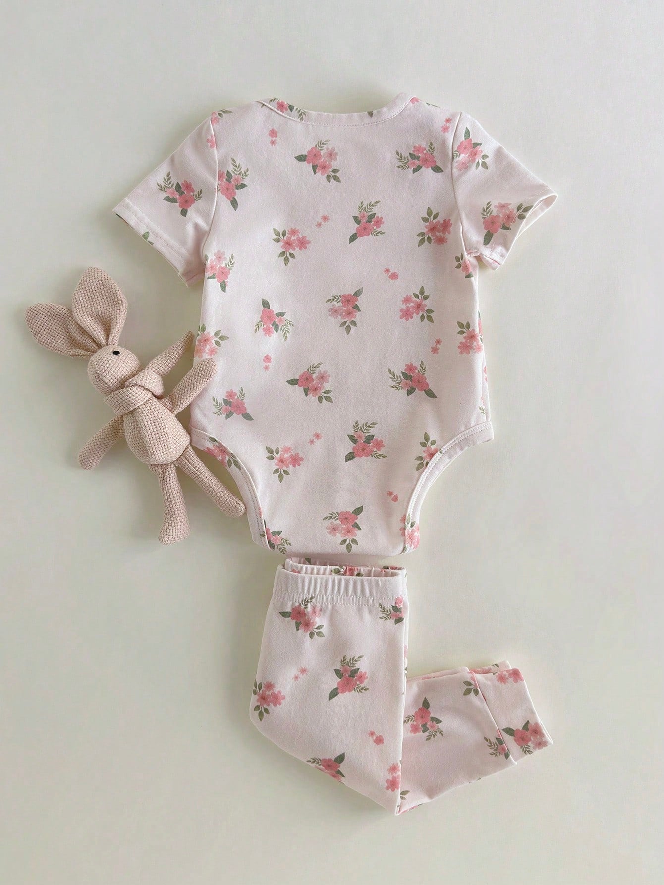 Buy SHEIN Loomiva Newborn Baby Floral Print Soft Knitted Crew Neck Short Sleeve Romper With Elastic Waist Pants 2Pcs Set in Pakistan