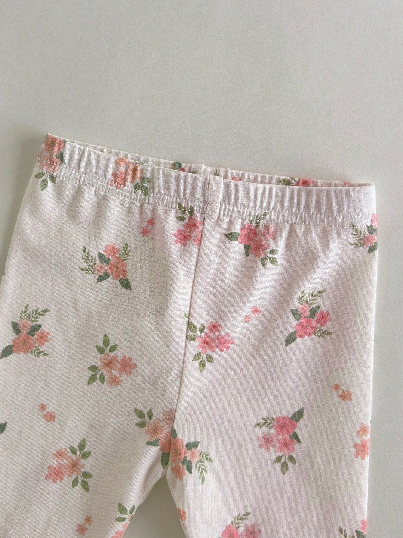 Buy SHEIN Loomiva Newborn Baby Floral Print Soft Knitted Crew Neck Short Sleeve Romper With Elastic Waist Pants 2Pcs Set in Pakistan