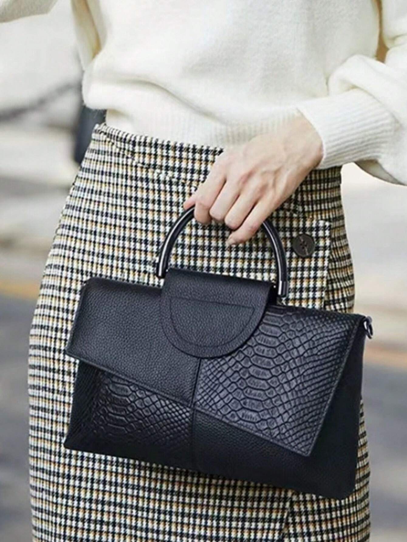 Buy SHEIN Luxury Crocodile Pattern Pu Leather Crossbody Bag in Pakistan