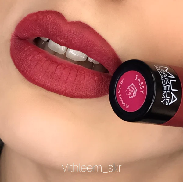 Buy MUA Velvet Matte Lipstick in Pakistan