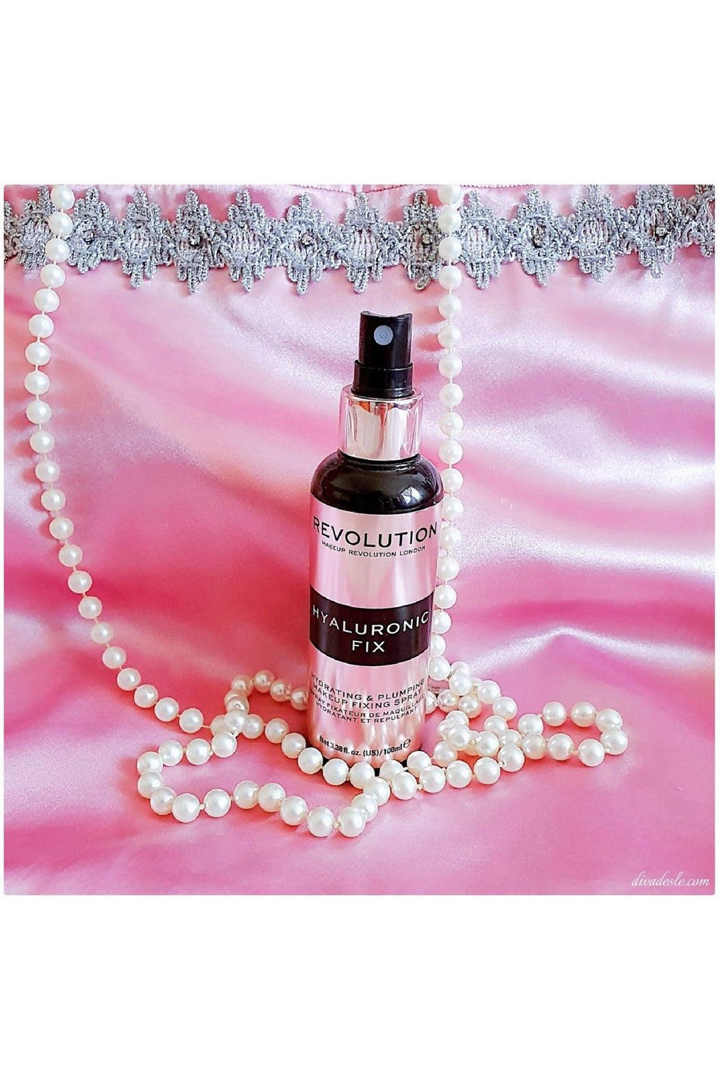 Buy Makeup Revolution Hyaluronic Fixing Spray in Pakistan