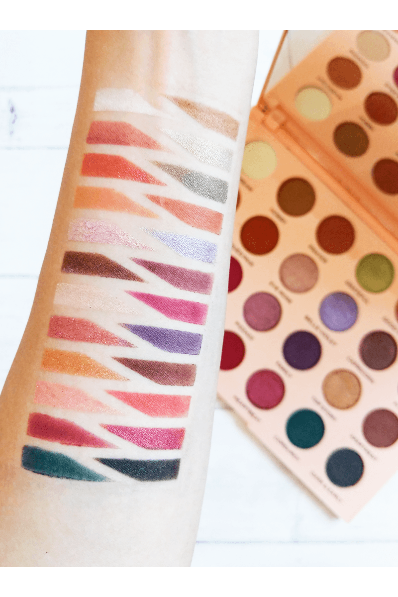 Buy Revolution X The Emily Edit – The Wants Palette in Pakistan