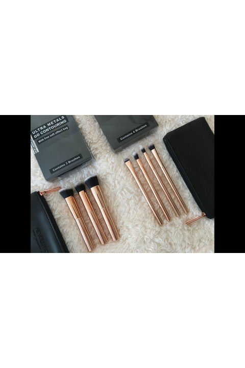 Buy Makeup Revolution Ultra Metals Go Contouring in Pakistan