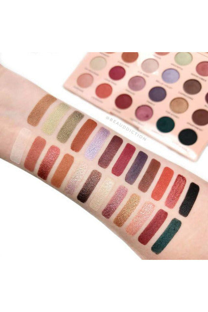 Buy Revolution X The Emily Edit – The Wants Palette in Pakistan