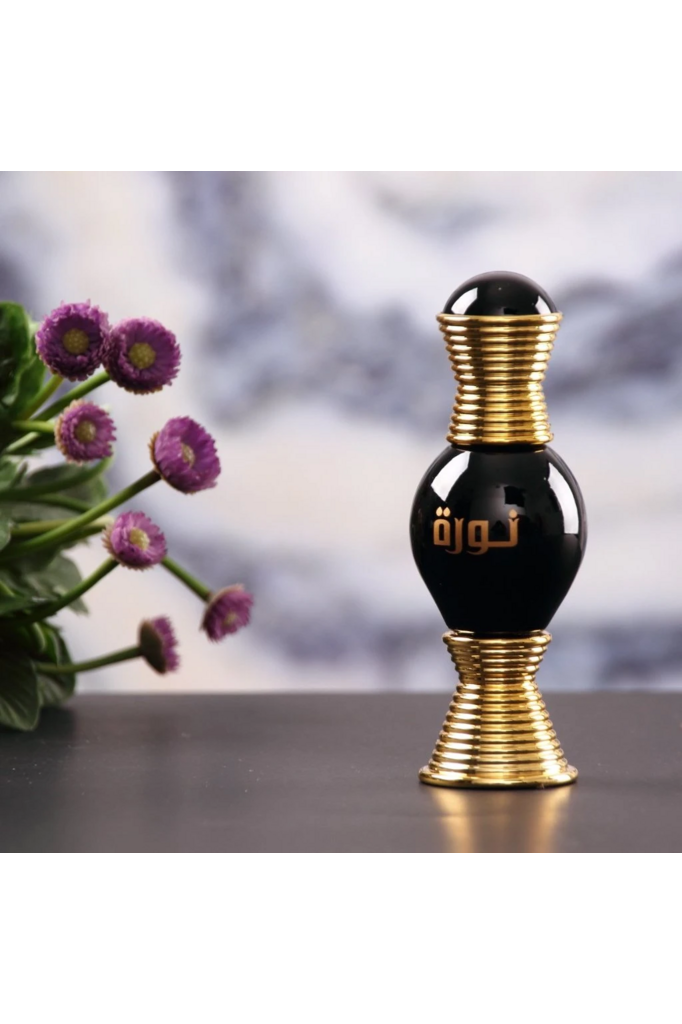 Buy Swiss Arabiyan Noora Onyx Perfume Oil - 20ml in Pakistan