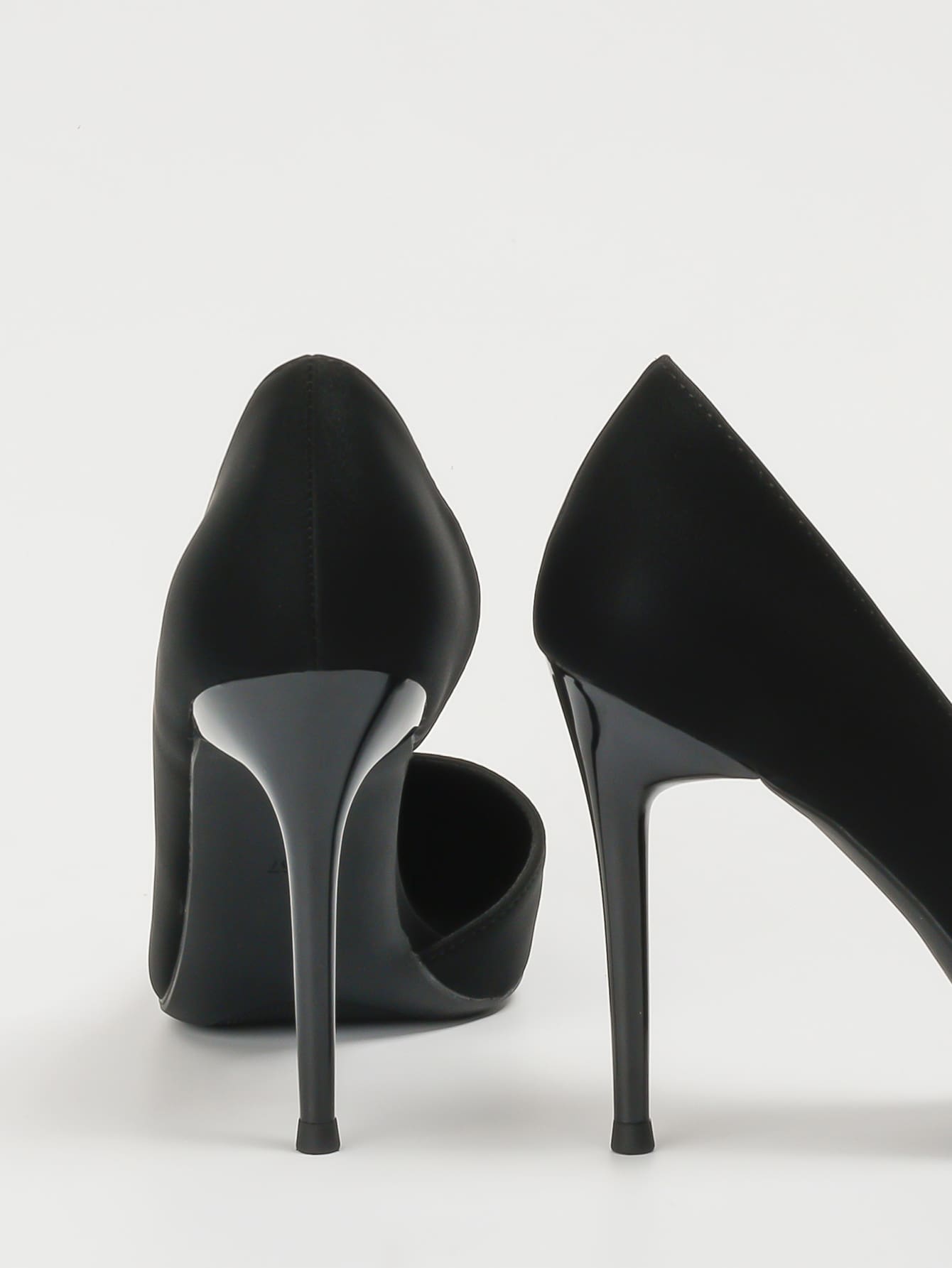 Buy SHEIN Point Toe Stiletto Heeled Court Pumps in Pakistan