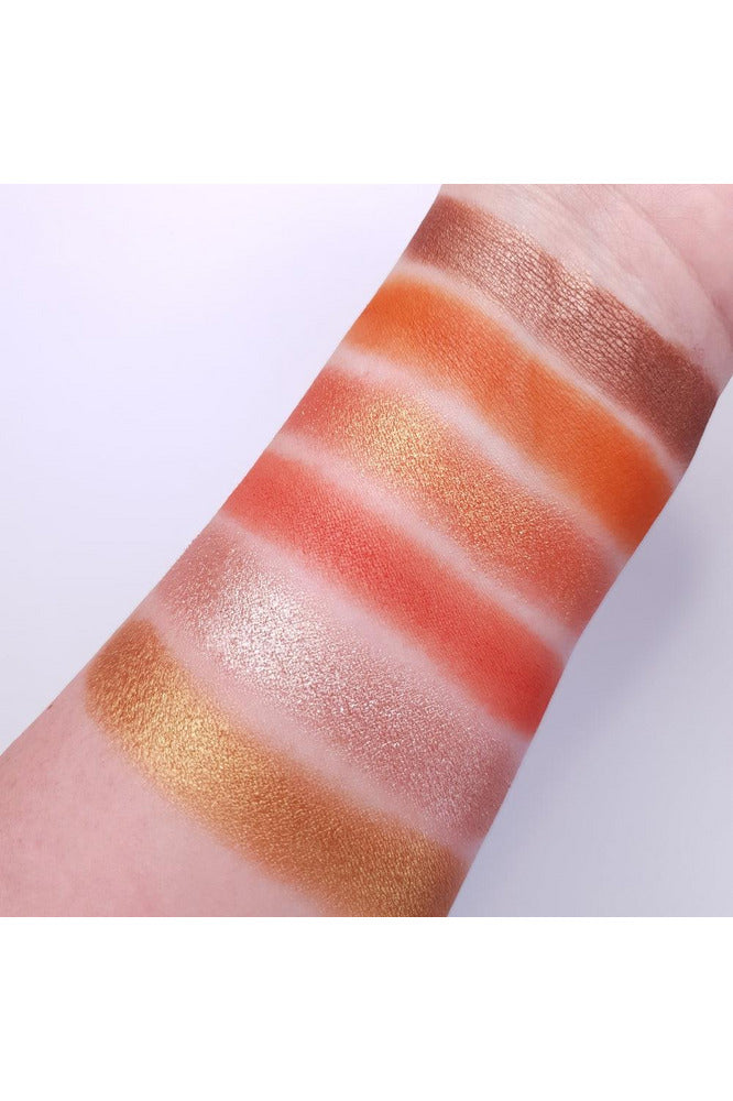 Buy Revolution Relove Colour Play Courage Eyeshadow Palette in Pakistan