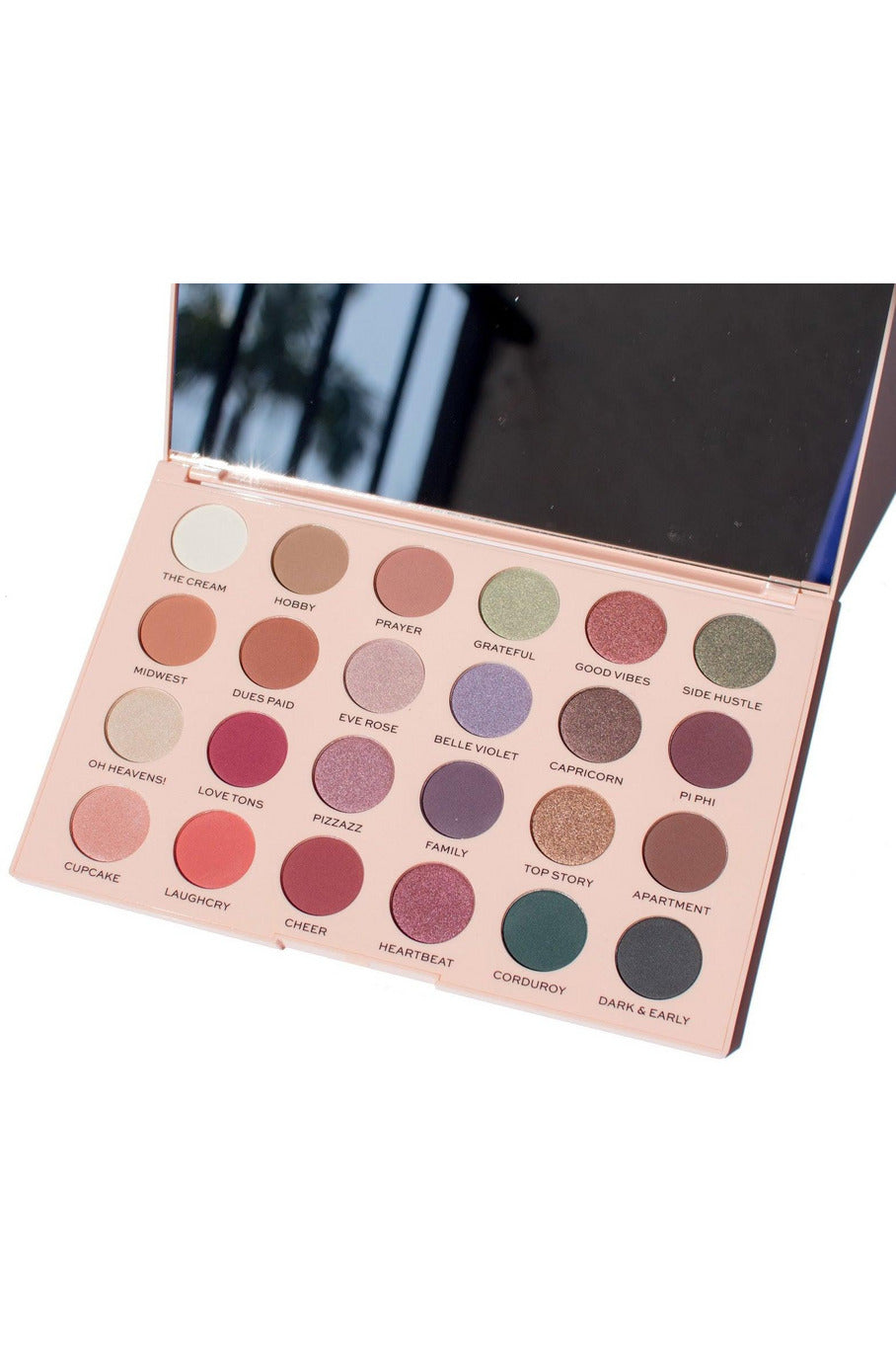 Buy Revolution X The Emily Edit – The Wants Palette in Pakistan