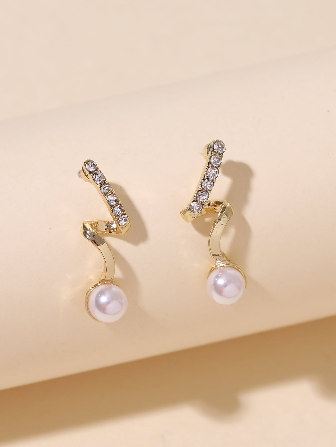 Buy SHEIN Rhinestone & Faux Pearl Decor Stud Earrings in Pakistan