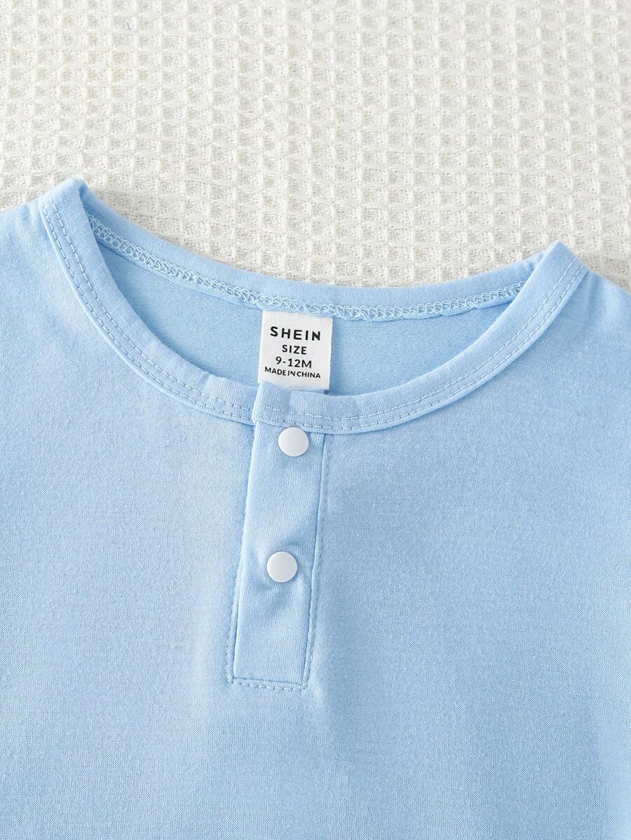 Buy SHEIN 2pcs Baby Boys Casual Solid Color Long Sleeve Top Paired With Classic Plaid Print Pants, Home Outfit Sets in Pakistan