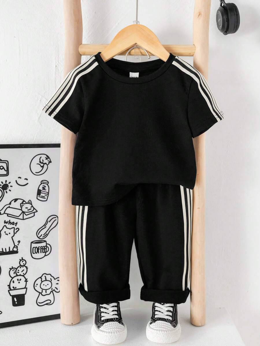 Buy SHEIN 2pcs Set Baby Boys/Girls Casual Cute Graphic Oversized Crew Neck Knit Sweater Top And Striped Drawstring Waist Knit Pants Outfit in Pakistan