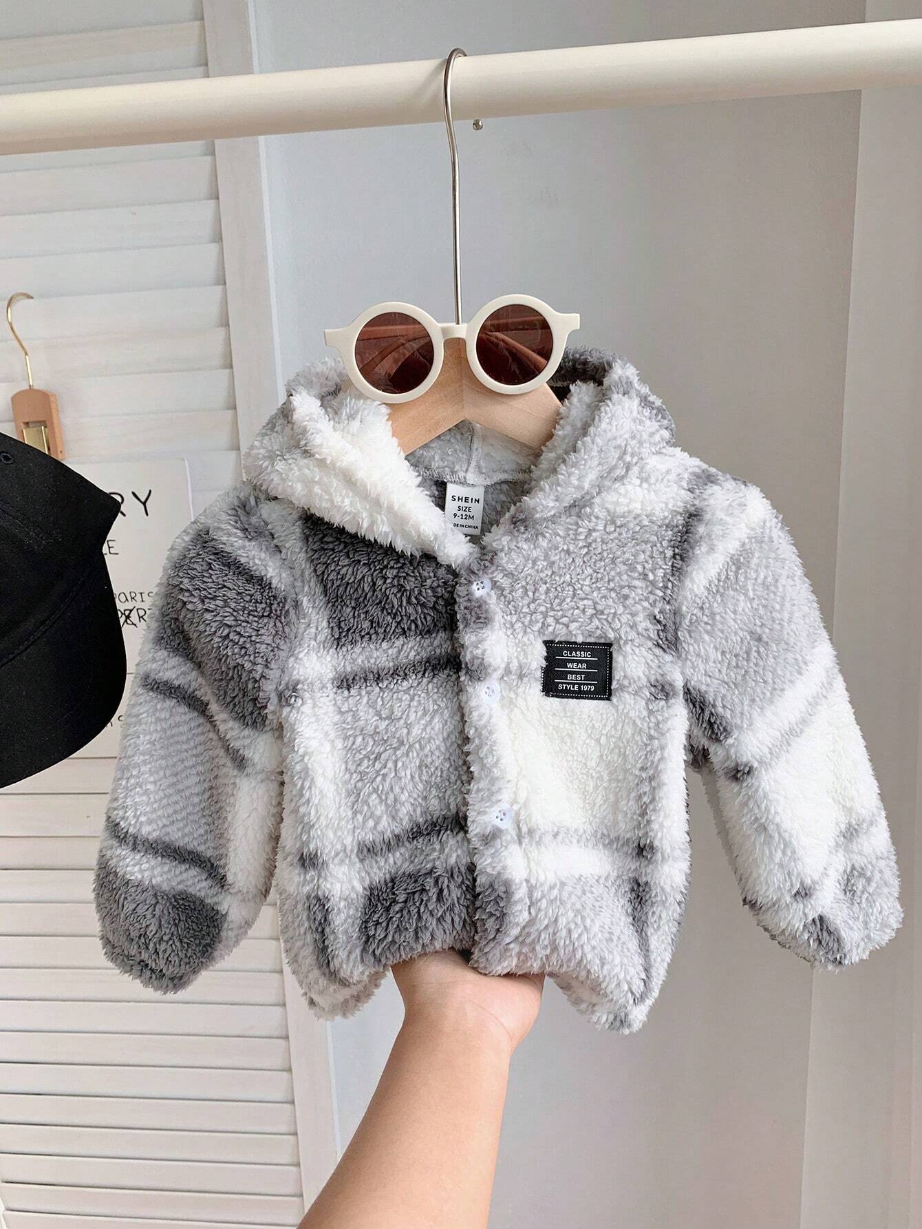 Buy SHEIN Baby Boy/Girl Soft & Comfortable Fleece Patch Print Hooded Jacket, Casual & Warm Windbreaker For Fall & Winter in Pakistan