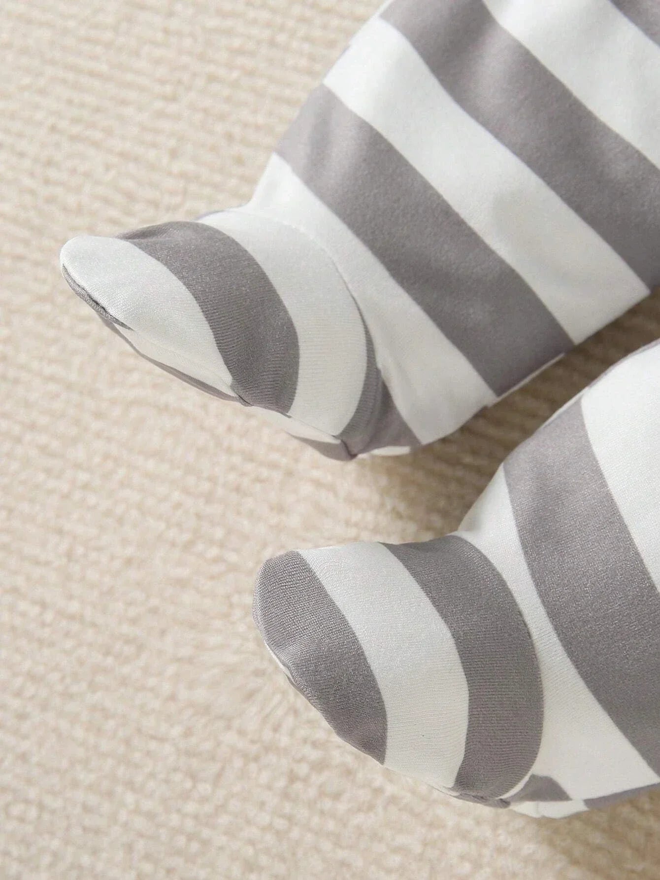 Buy SHEIN Baby Boy Cartoon Graphic Bodysuit & Striped Footed Pants in Pakistan