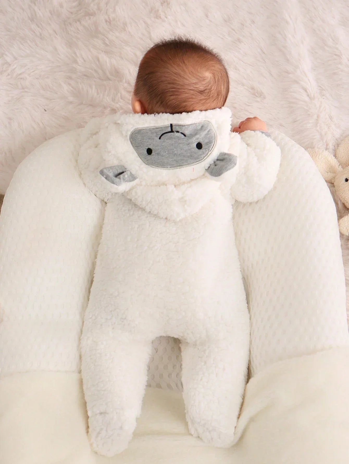 Buy SHEIN Baby Boys Cartoon Embroidery 3D Ears Design Hooded Teddy Sleep Jumpsuit in Pakistan
