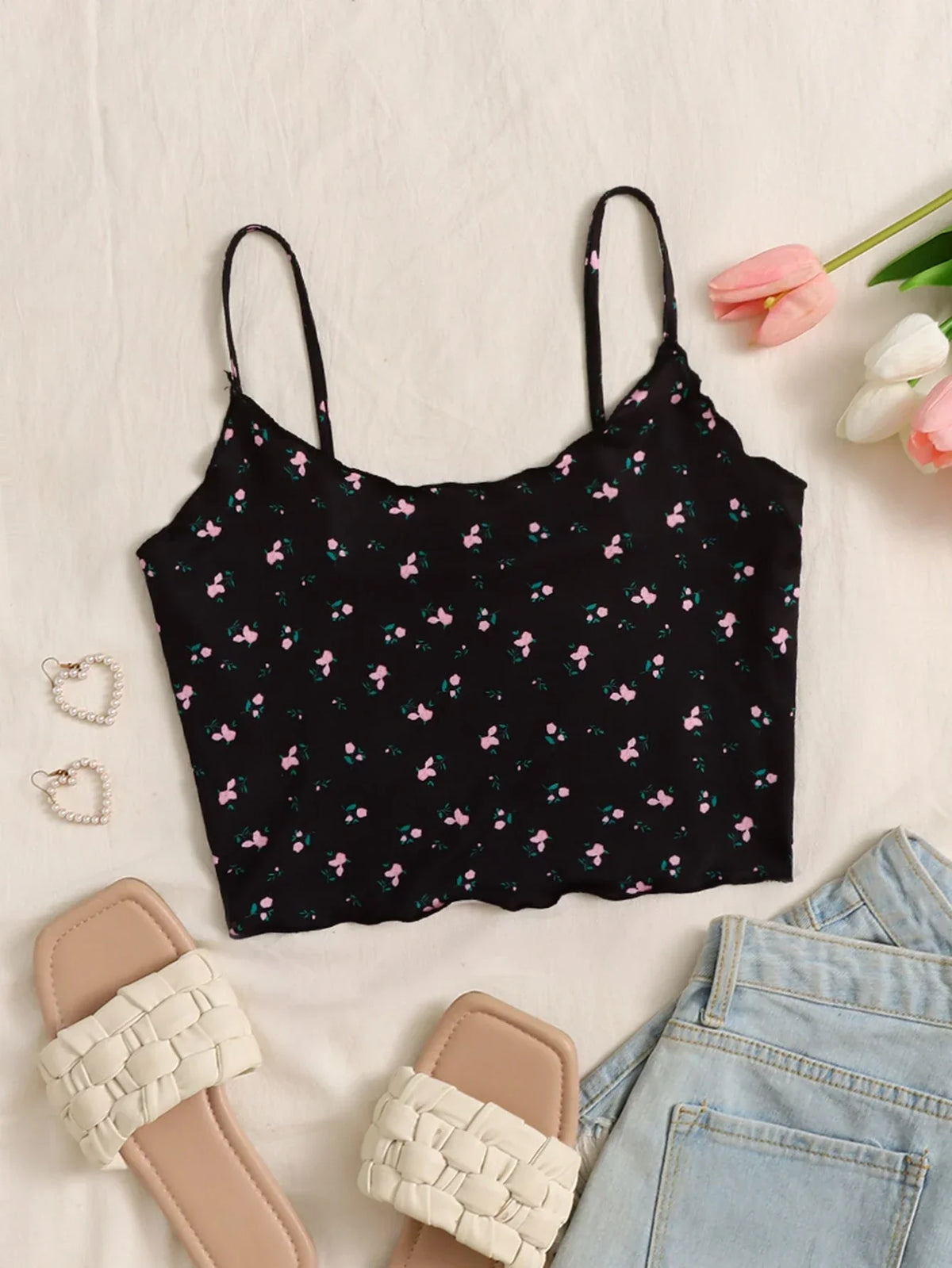 Buy SHEIN EZwear Ditsy Floral Lettuce Trim Cami Top in Pakistan