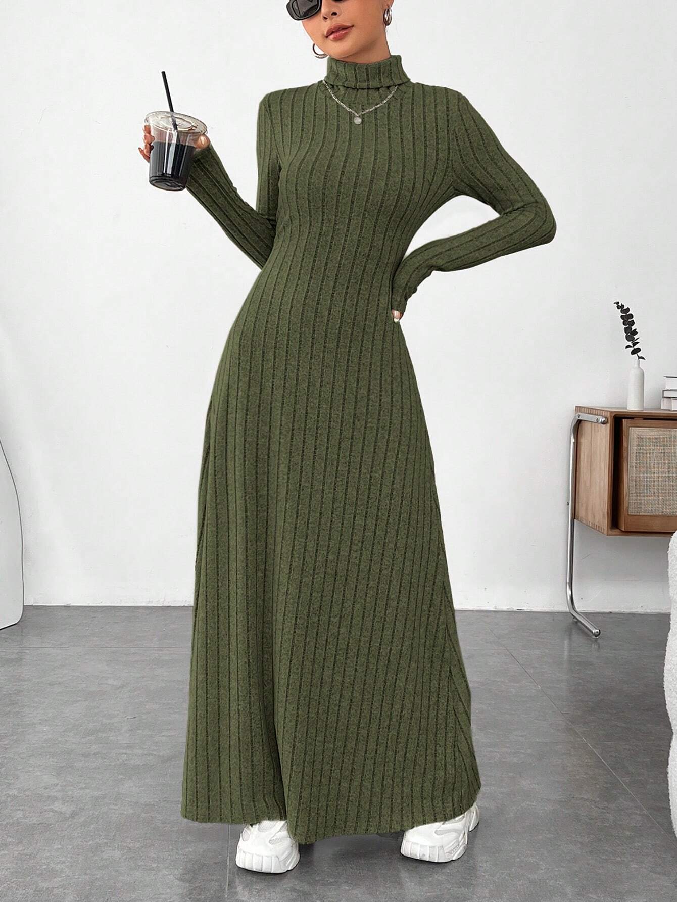 Buy SHEIN EZwear Green Turtleneck Solid Color Fleece Ribbed Dress in Pakistan