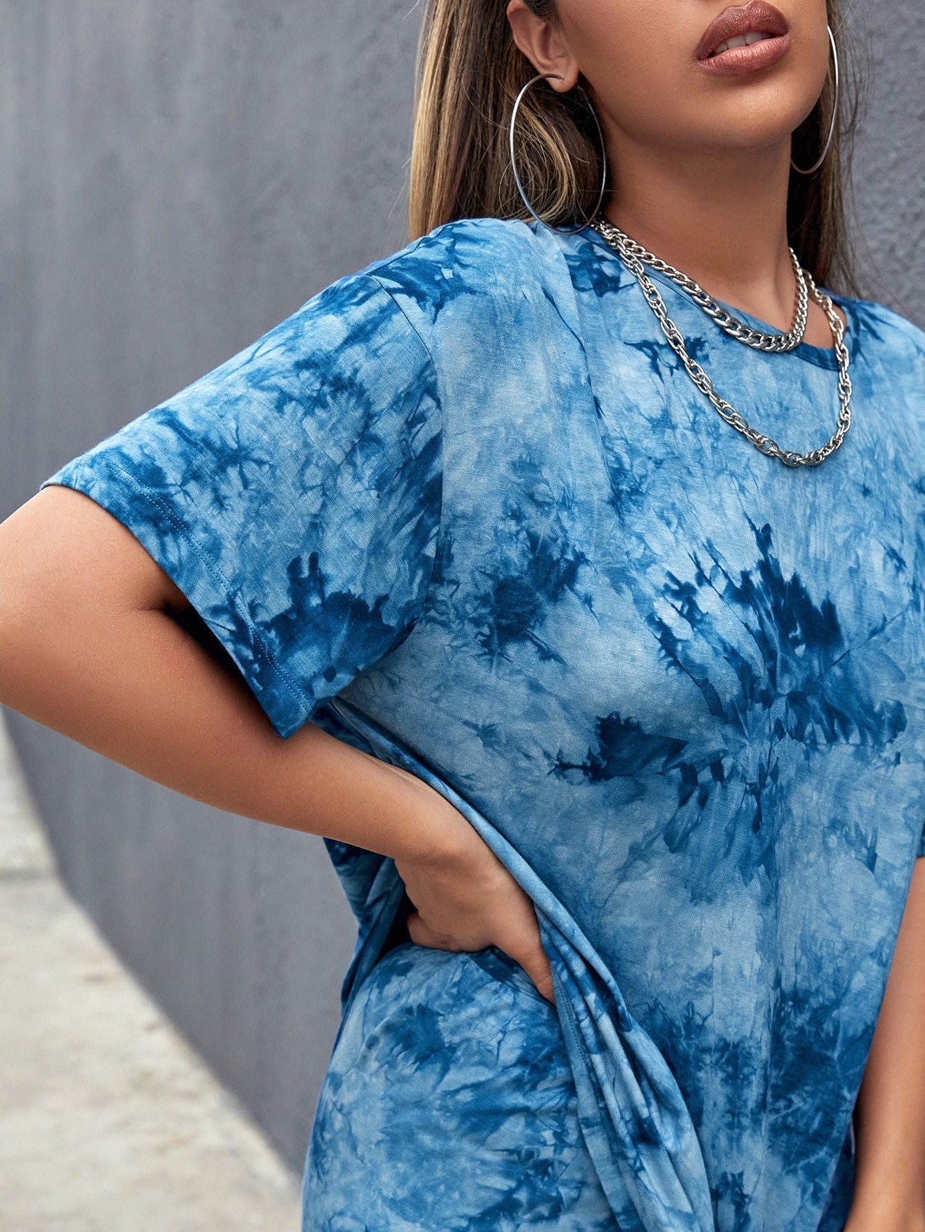 Buy SHEIN EZwear Tie Dye Tee & Biker Shorts Set in Pakistan