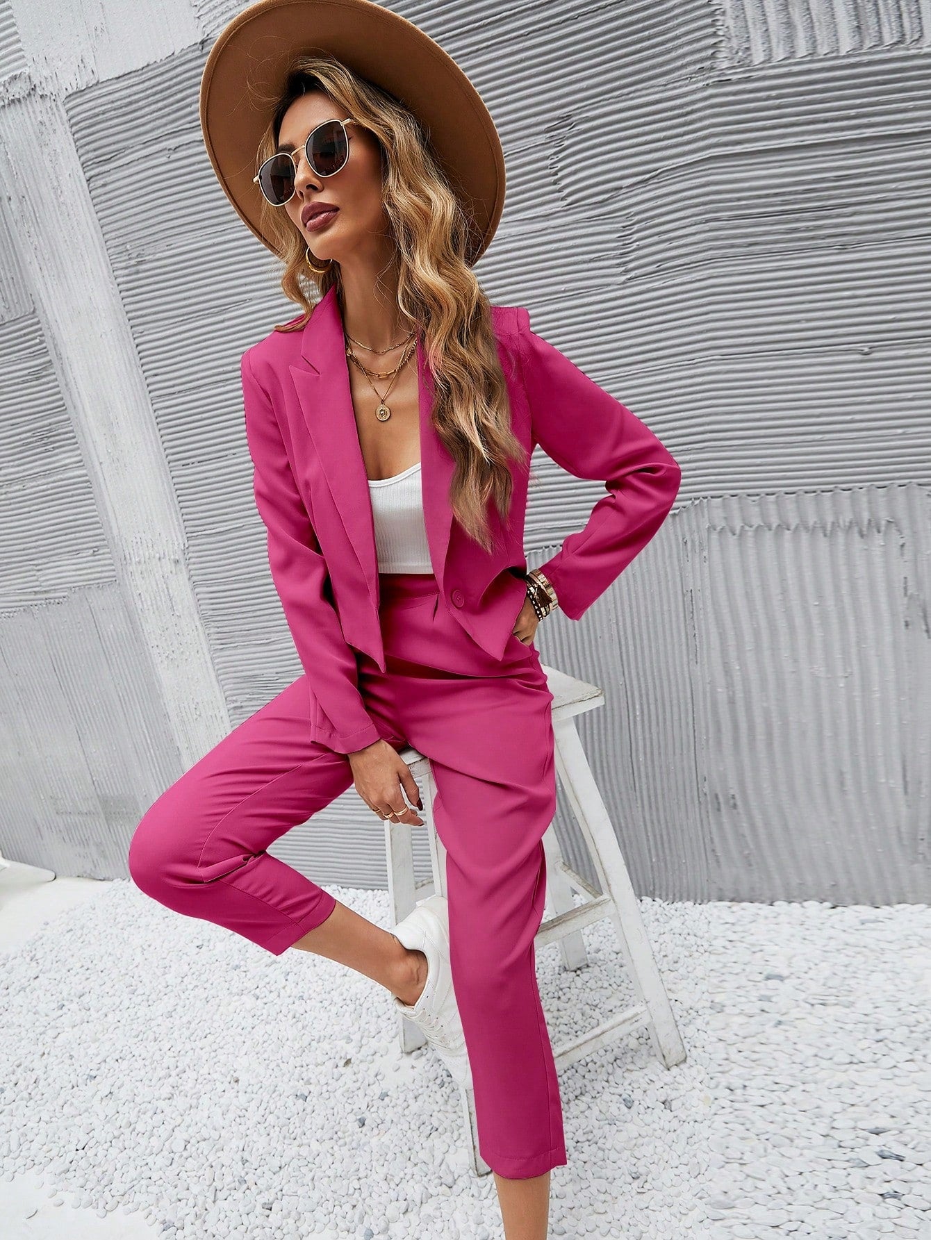 Buy SHEIN Essnce Solid Single Button Crop Blazer And Slant Pocket Tailored Pants in Pakistan