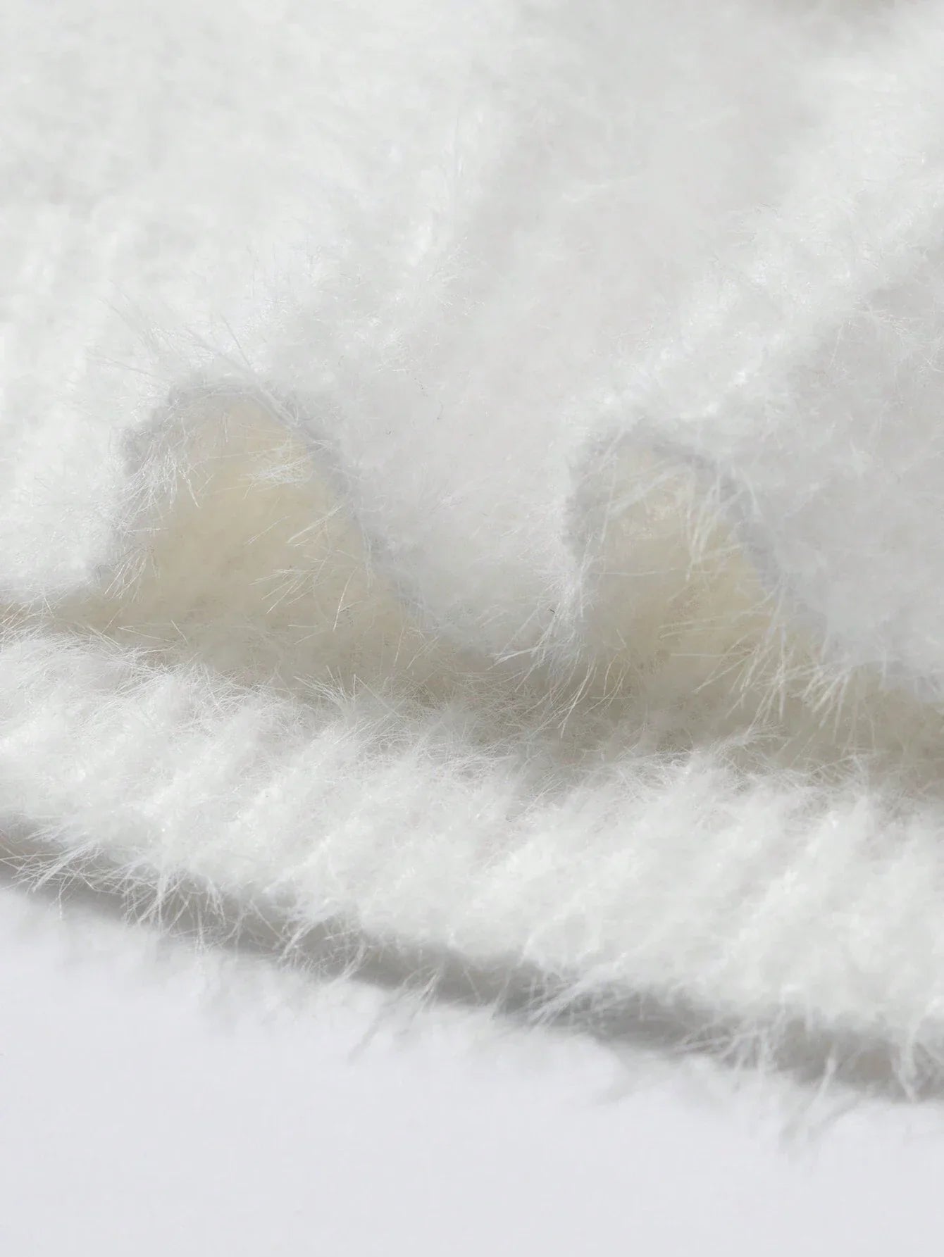 Buy SHEIN MOOSTA Chevron Pattern Raglan Sleeve Crop Sweater in Pakistan