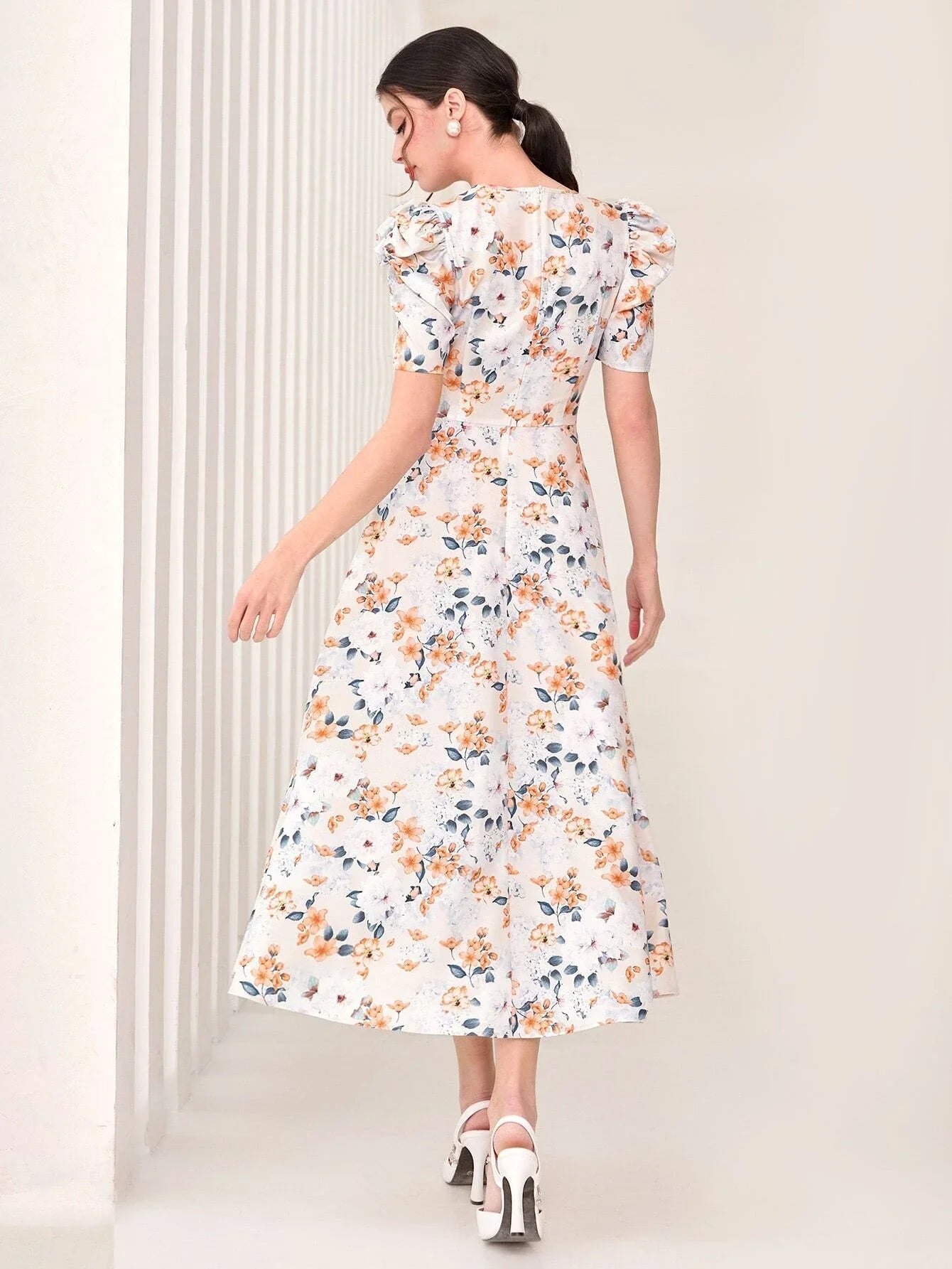 Buy SHEIN Modely Floral Print Puff Sleeve Dress in Pakistan