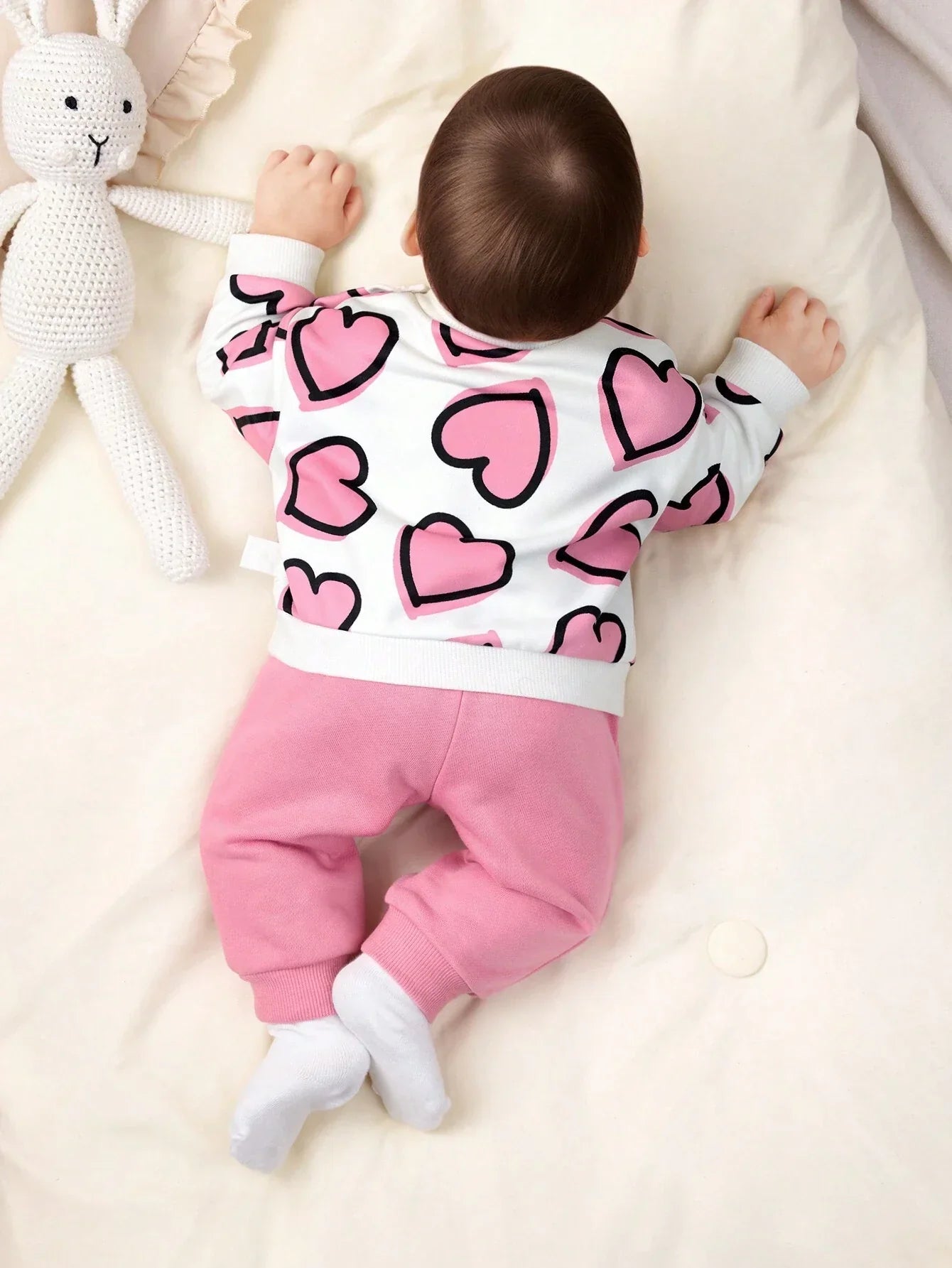 Buy SHEIN Newborn Baby Girl Heart Printed Sweatshirt And Solid Color Elastic Waist Long Pants Set in Pakistan