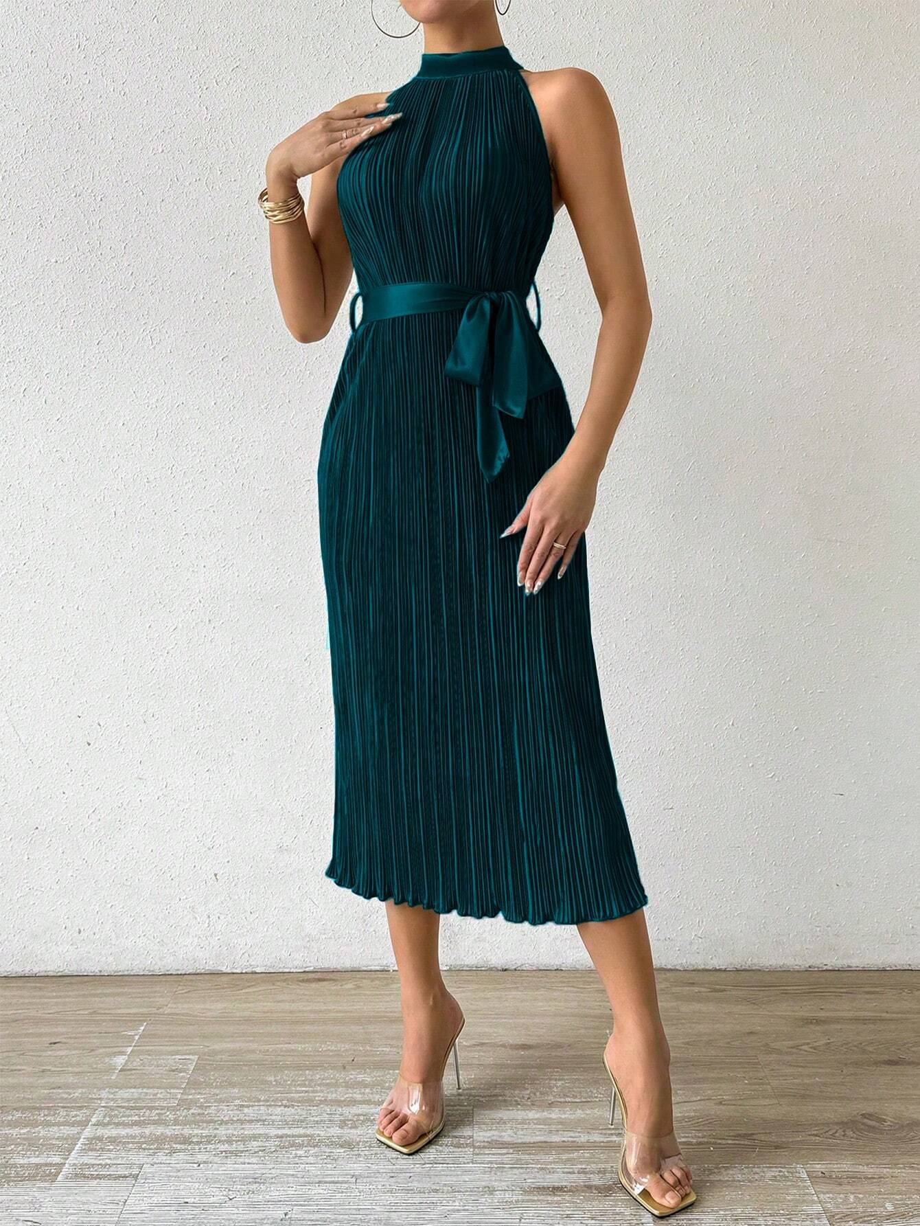 Buy SHEIN Raffinéa Women's Plain & Simple Daily Open Shoulder Dress in Pakistan