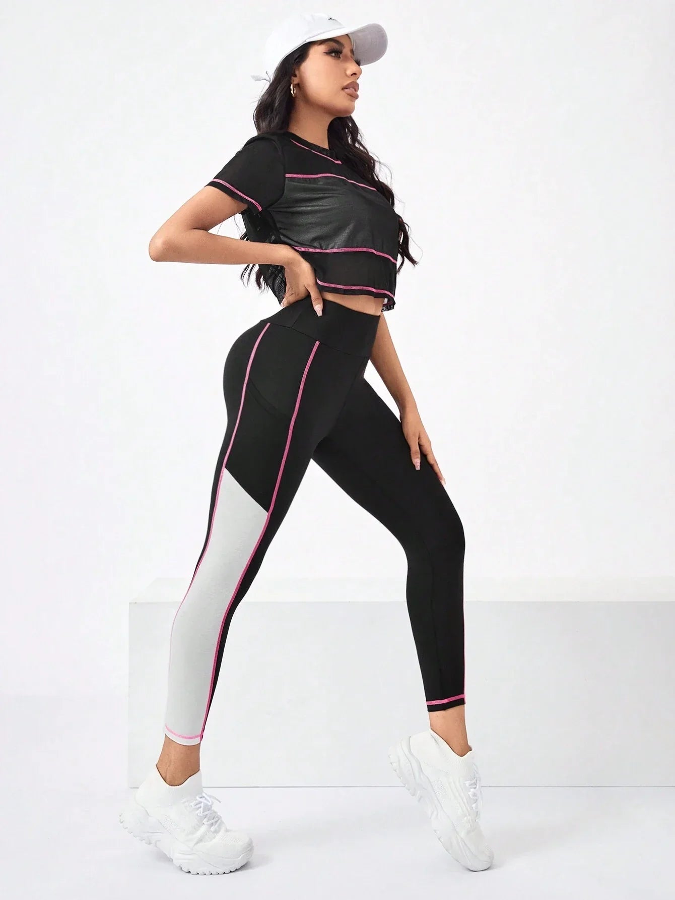 Buy SHEIN Running Colorblock Sports Tee & Phone Pocket Side Leggings in Pakistan