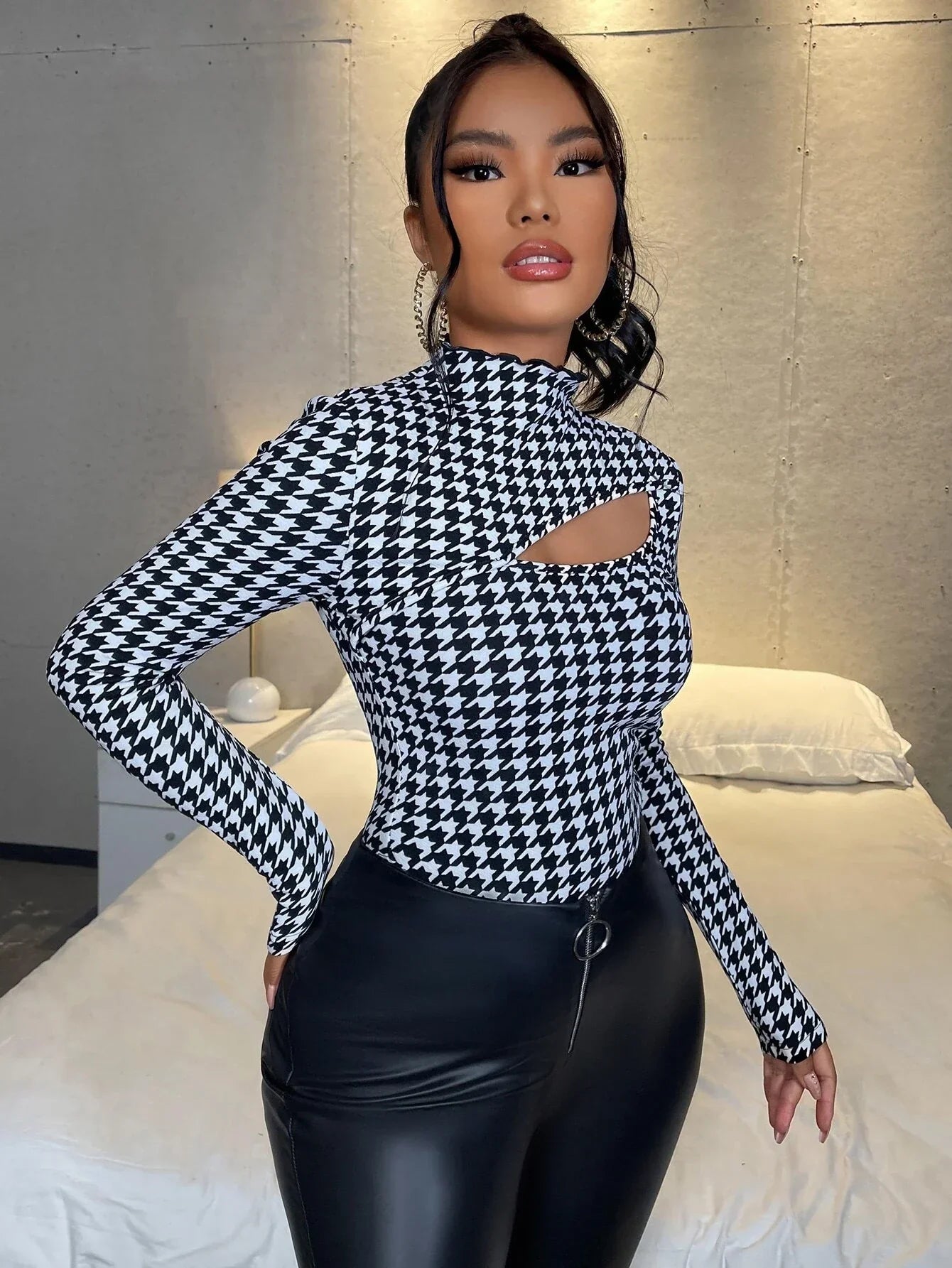 Buy SHEIN SXY Mock Neck Houndstooth Print Cut Out Slim Tee in Pakistan