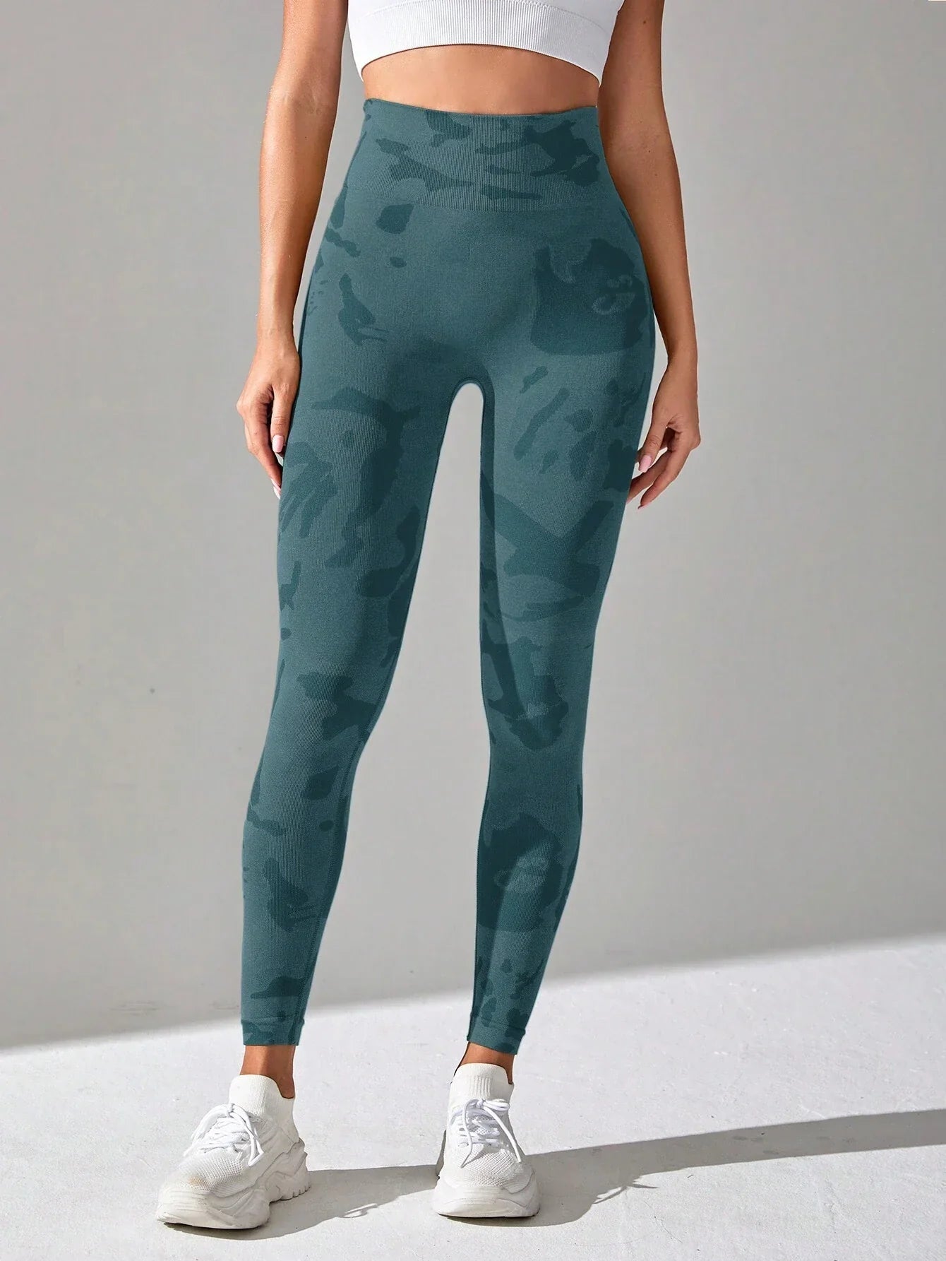 Buy SHEIN Sport Studio High Stretch Seamless Absorbs Sweat Quick-Drying Graphic Print Sports Leggings in Pakistan