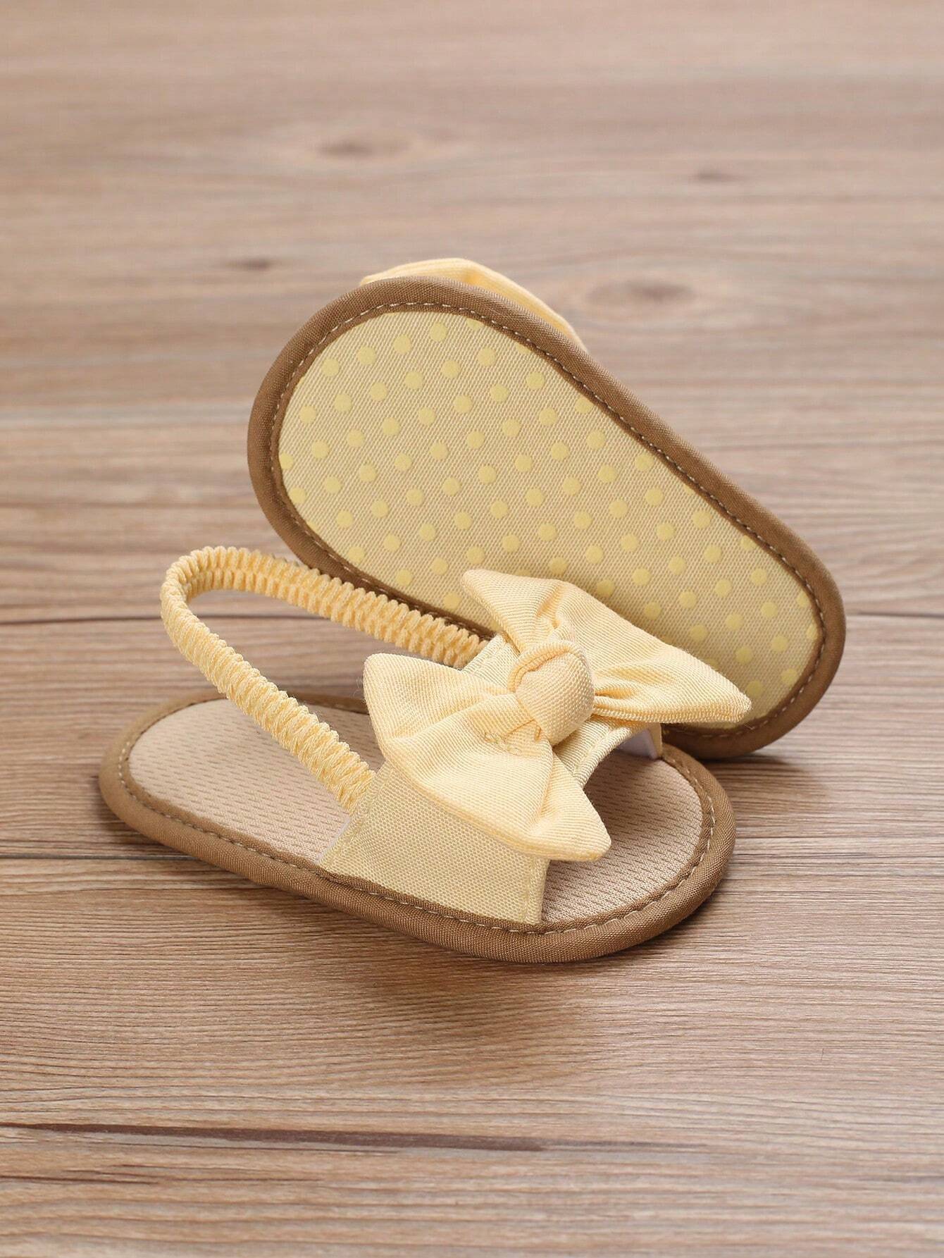 Buy SHEIN Summer Yellow Soft Sole Baby Sandals For Girls Aged 0-1 in Pakistan
