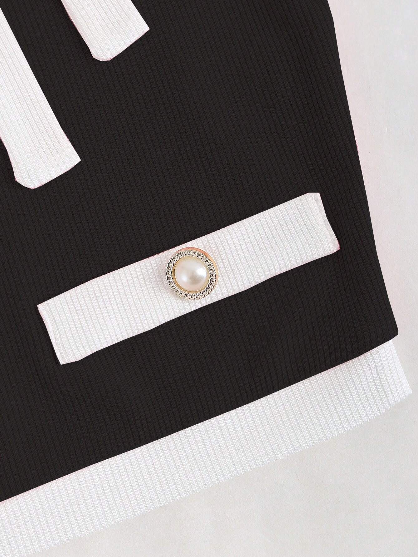 Buy SHEIN Sweetra Contrast Trim Tie Front Tee Graphic Tees Women Tops in Pakistan