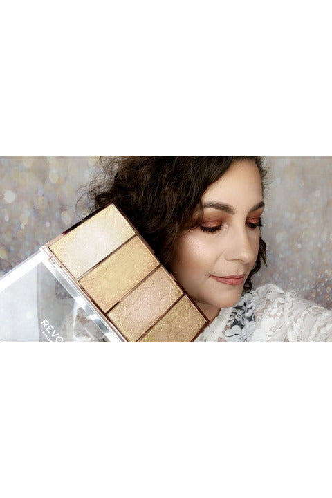 Buy Revolution Vintage Lace Highlighter Palette in Pakistan