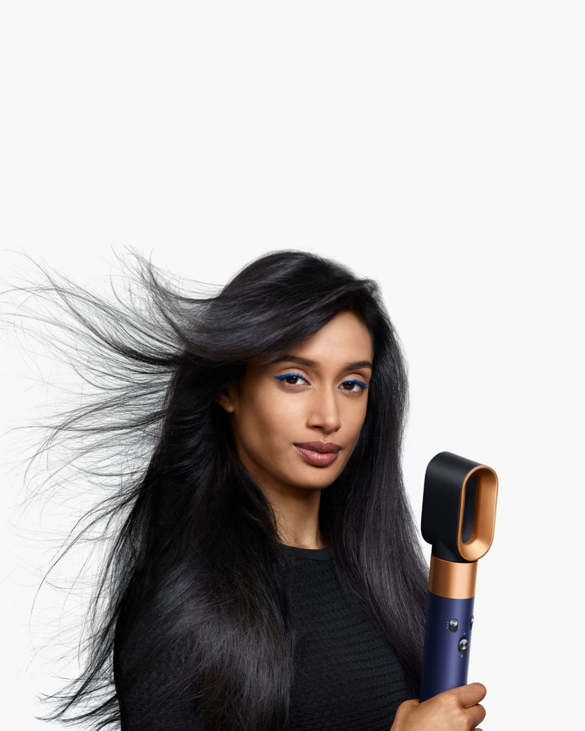 Buy Dyson Airwrap i.d.™ multi-styler and dryer Curly+Coily in Pakistan