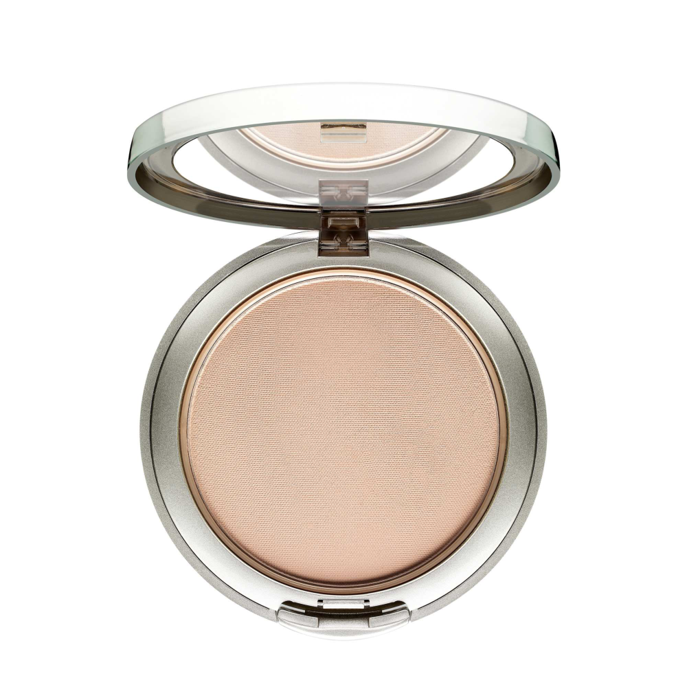 Buy Artdeco Hydra Mineral Compact Foundation 60 Light Beige in Pakistan