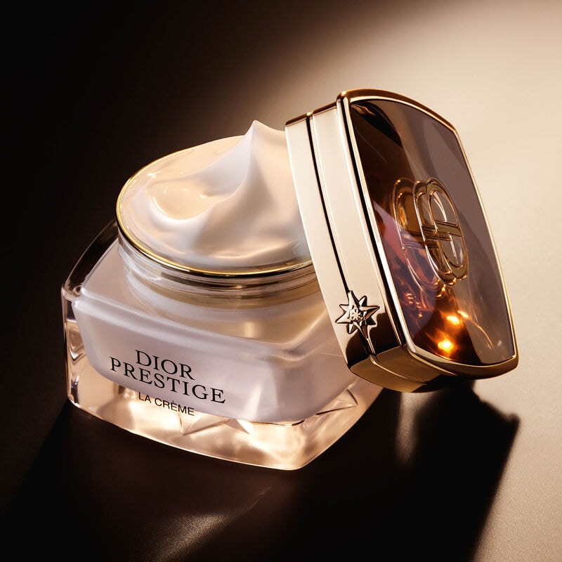 Buy Dior Prestige LA Cr me Exceptional Regenerating & Perfecting Cr me Texture Essentielle 50 - Ml in Pakistan