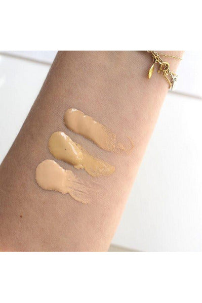 Buy Dolce & Gabbana Millennialskin On The Glow Tinted Moisturizer - Sable Medium Dark 2 in Pakistan