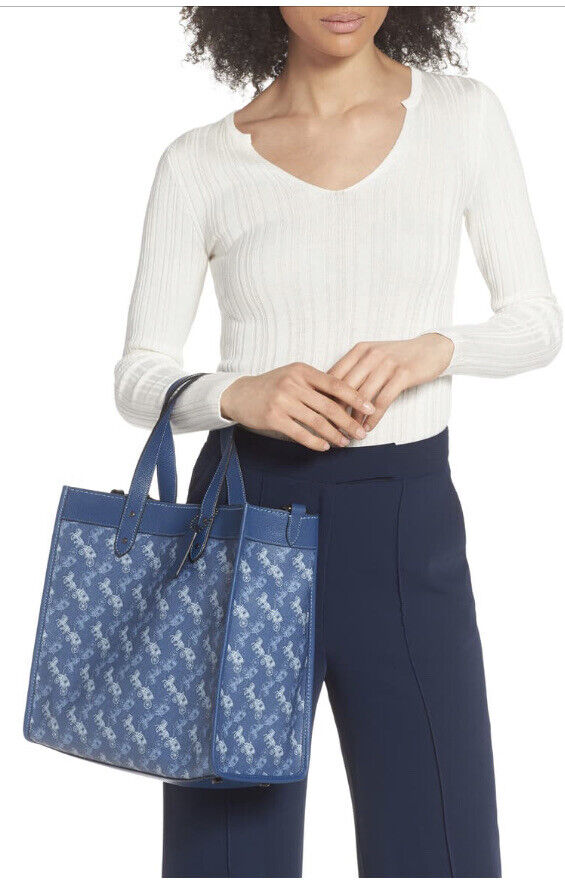 Buy Coach Field Tote In Signature Canvas With Horse And Carriage Print Bag Small in Pakistan