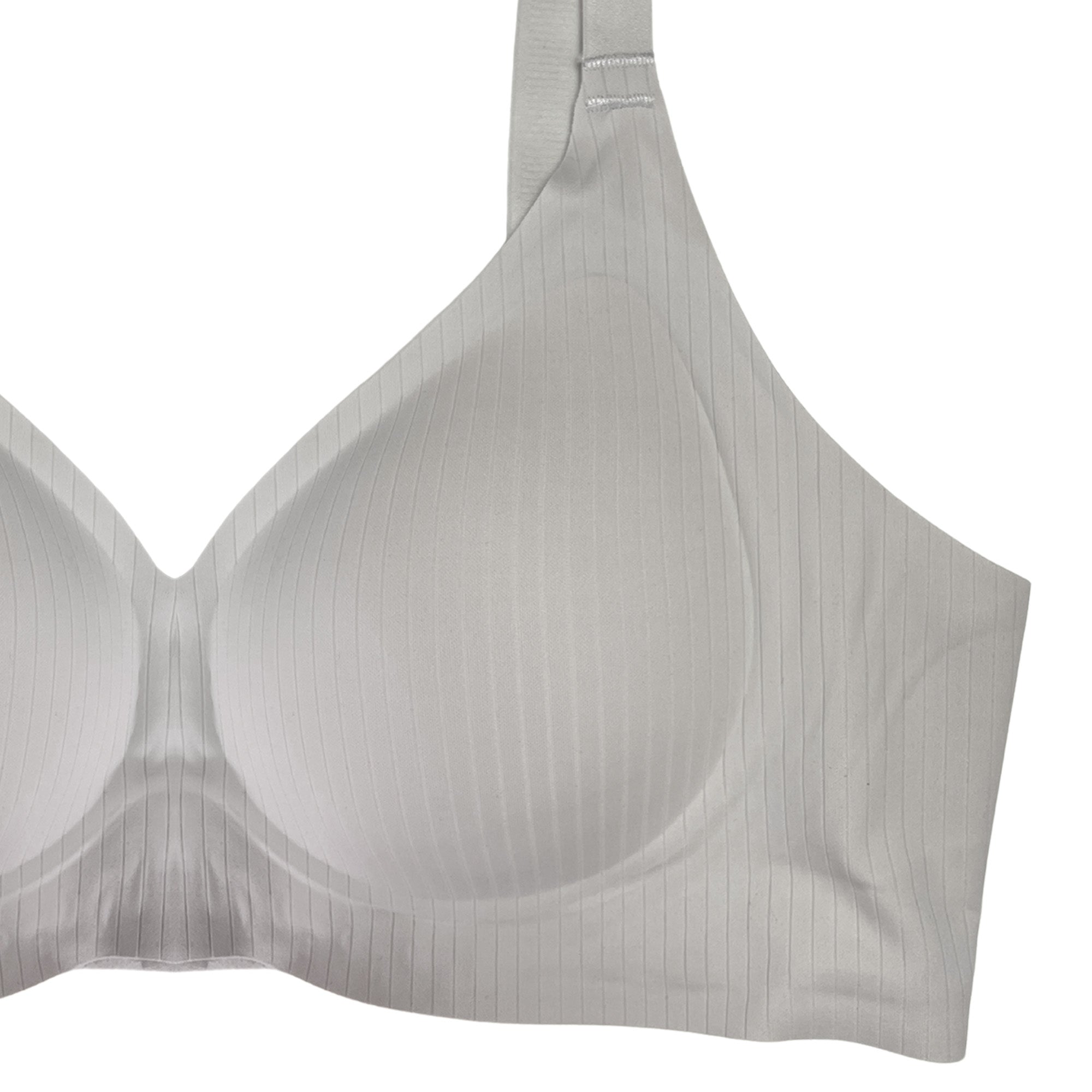 Buy Padded Bra - Seamless Support in Pakistan