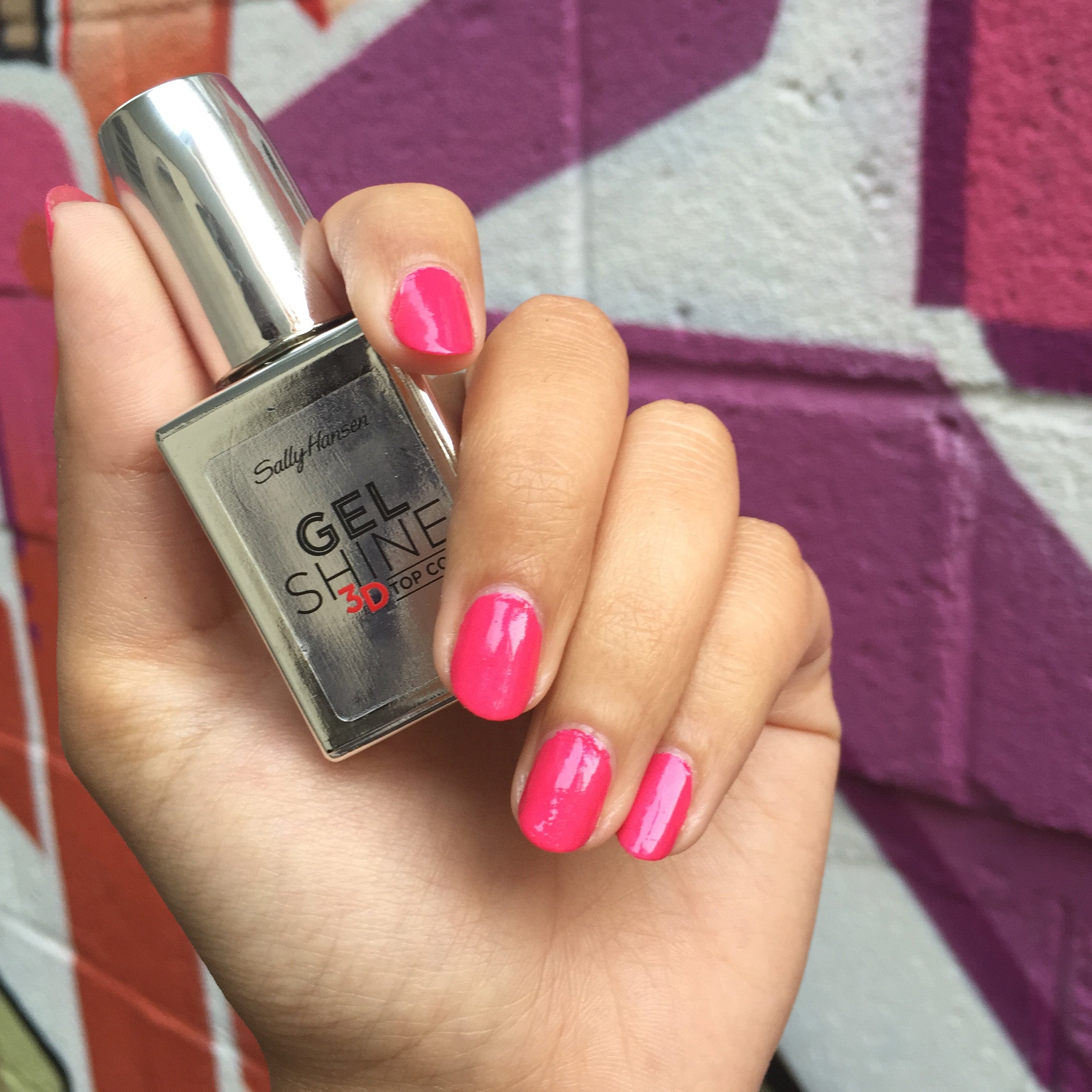 Buy Sally Hansen Treatment Gel Shine 3D Top Coat Nail in Pakistan